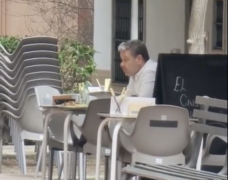 Alberto Chicote en Algeciras. Imagen de archivo. El Callejón no es el único que cierra tras Chicote: otros bares desaparecidos después de 'Pesadilla en la cocina'