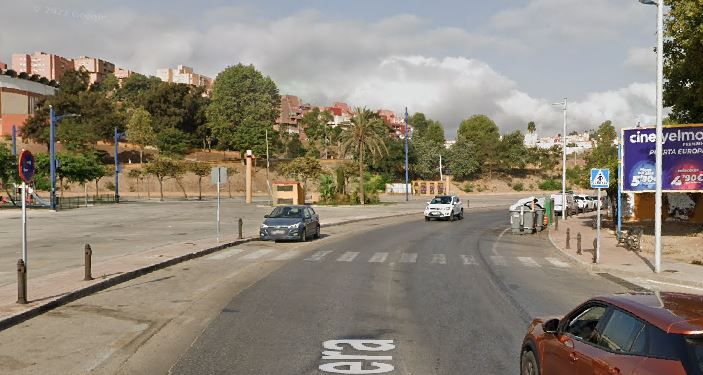 Una persona herida en un atropello en la calle Pulsera, junto al recinto ferial