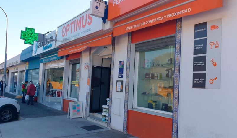 Punto de venta de Lotería Nacional de la Avenida 28 de febrero, en Algeciras. 