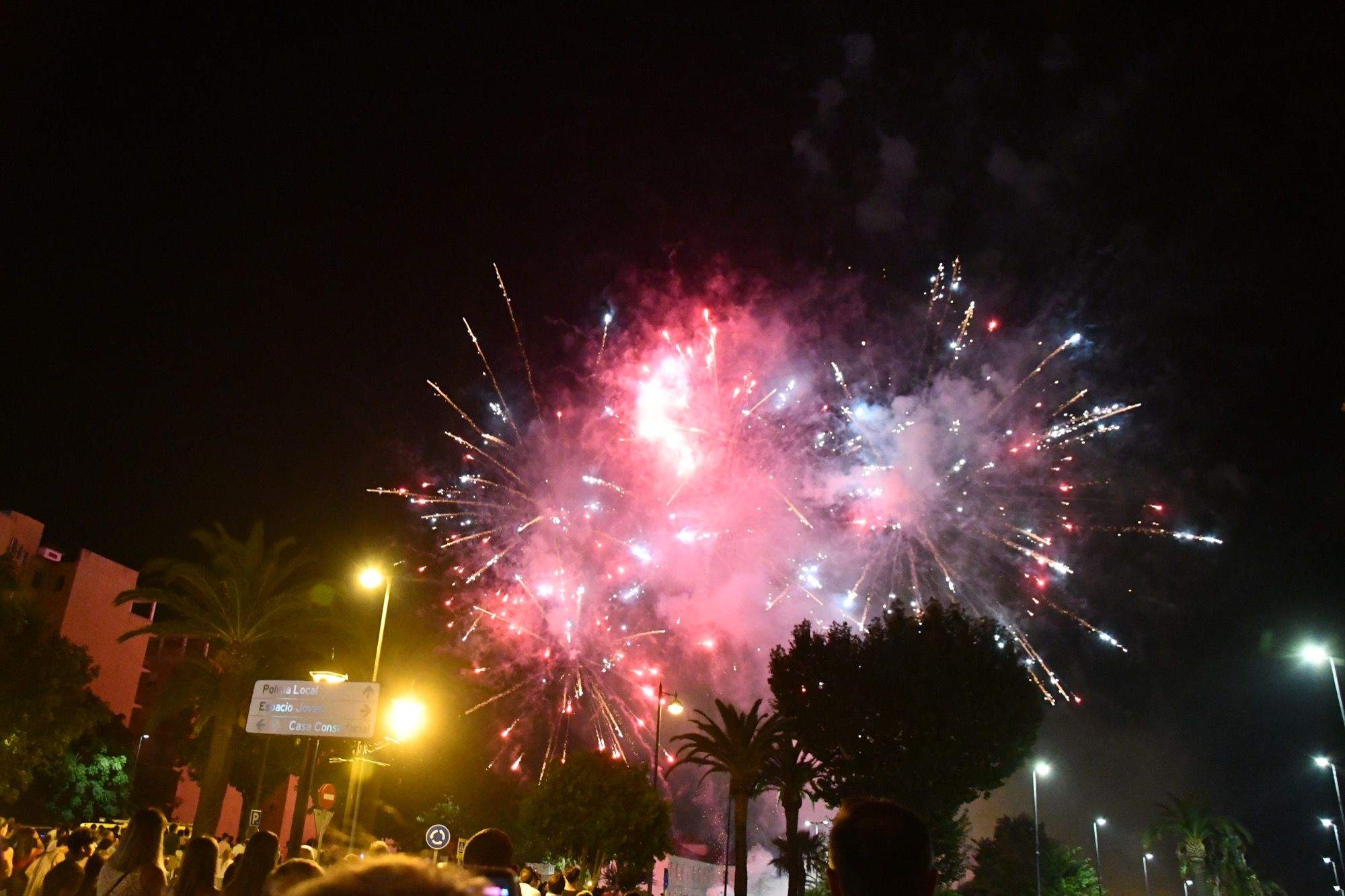 ​​​​​​​La junta sancionará al Ayuntamiento de San Roque por lanzar fuegos artificiales en periodo de riesgo de incendio