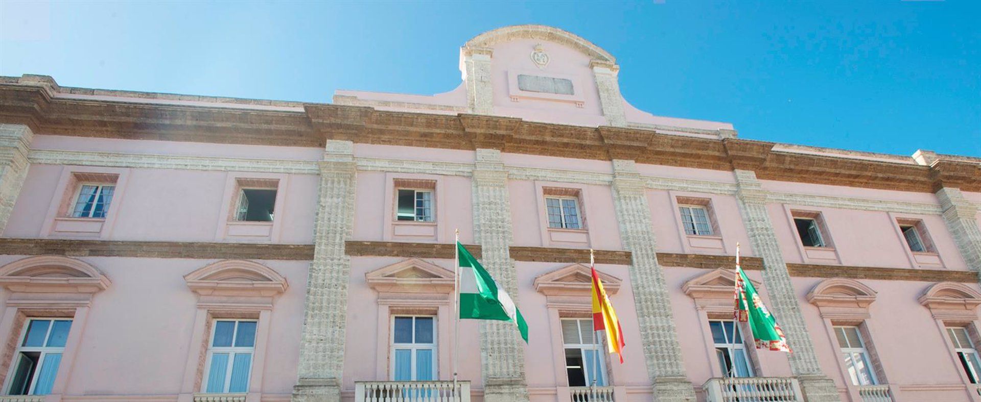 San Roque y Jimena, entre los ayuntamientos que recibirán ayudas de Diputación contra el desempleo. Fachada del edificio de la Diputación. - DIPUTACIÓN DE CÁDIZ. 