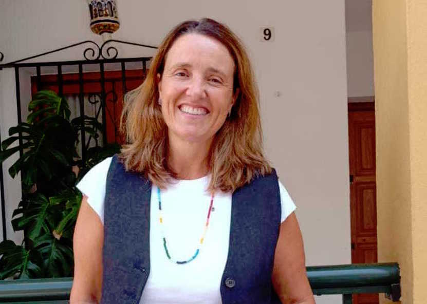 Almudena Santana Romero, pregonera de la Semana Santa de San Roque 2024.