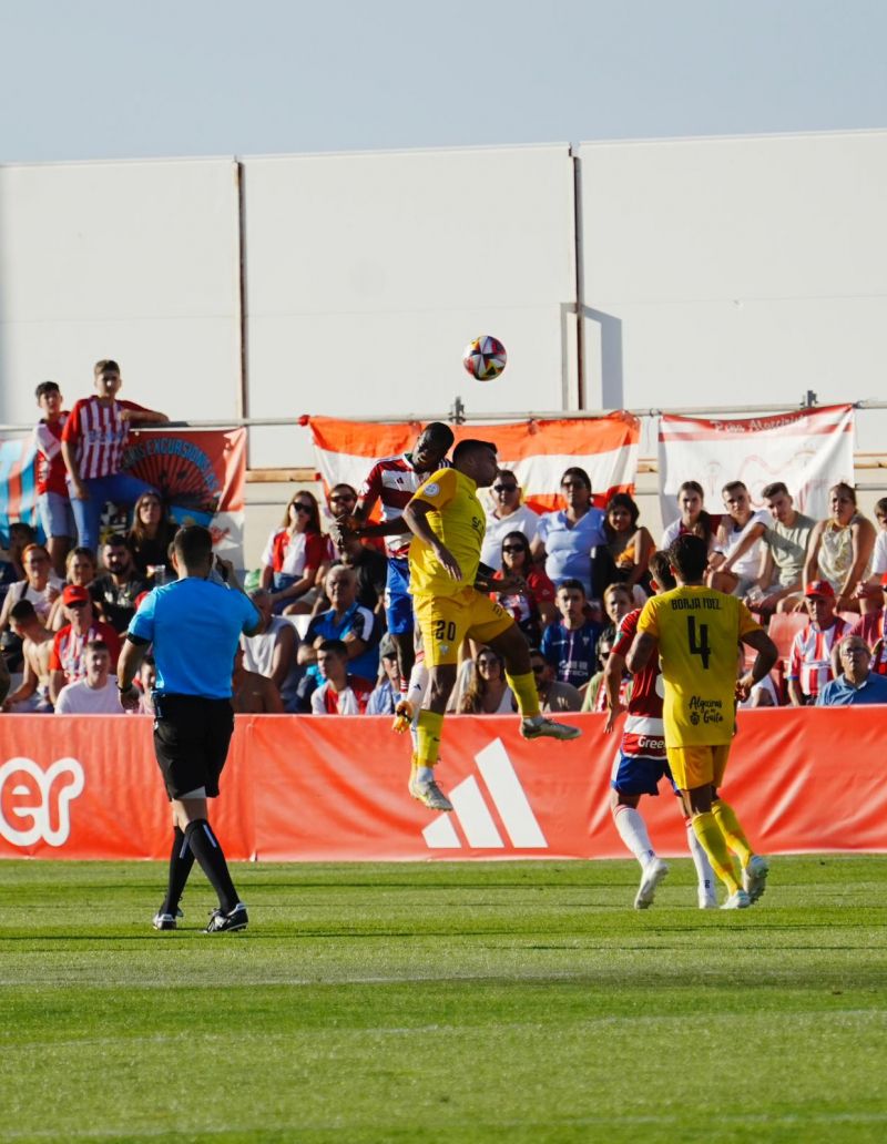 (1-1) El Algeciras desaprovecha la ventaja y empata en Granada (1-1) El Algeciras desaprovecha la ventaja y empata en Granada