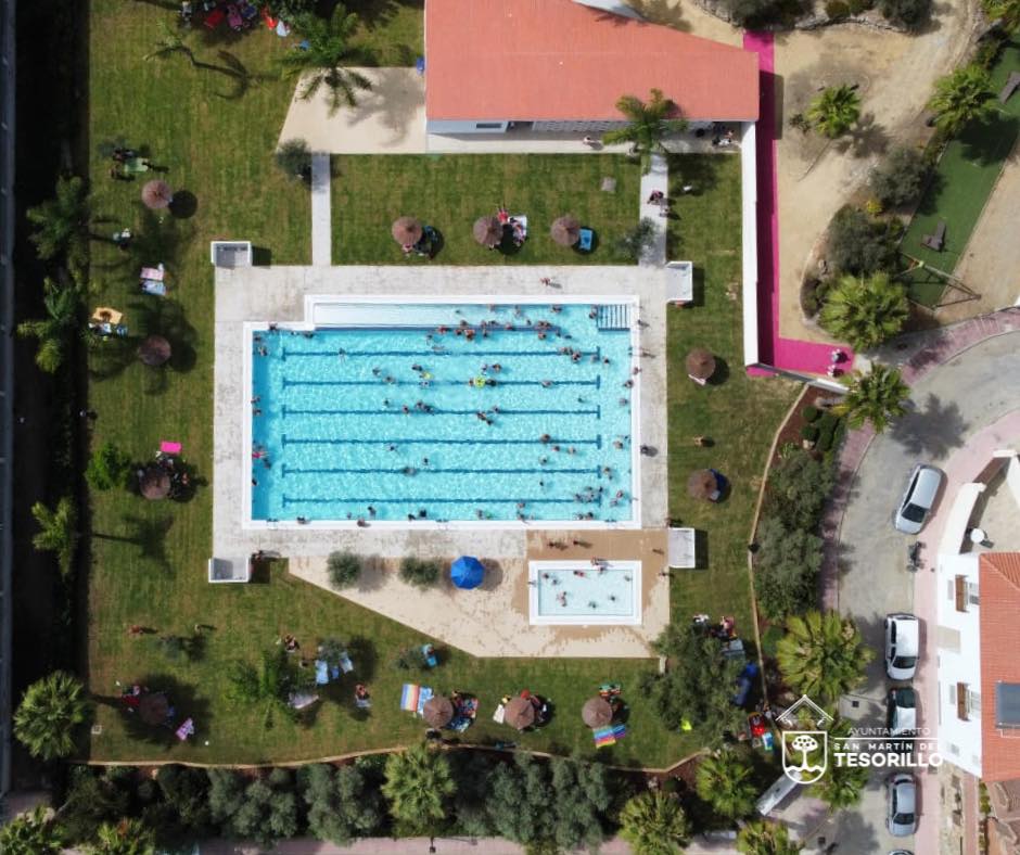 La piscina de Tesorillo en su final de temporada 2023. El Campo de Gibraltar tiene más de 8.000 piscinas