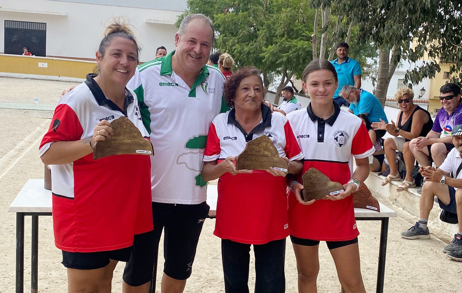 Primer y segundo puesto para el CP Miraflores en el VI Open Nacional Provincial