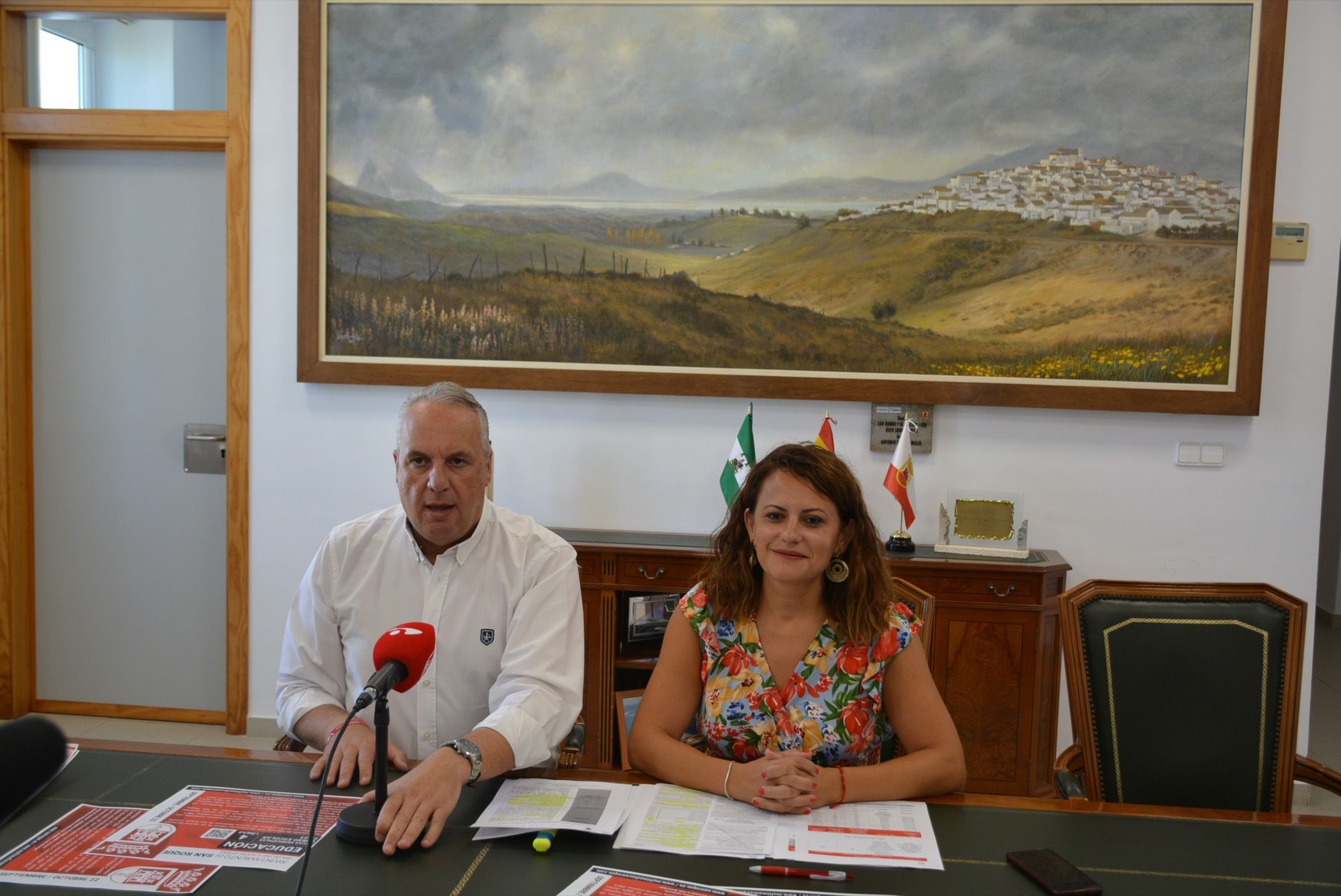 El Ayuntamiento de San Roque abre el plazo para solicitar las becas para estudiantes.