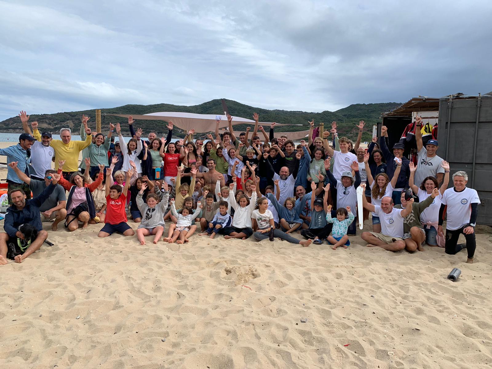 Celebrada con éxito la tercera edición de la regata de windsurf 'La Especial de Algeciras'.