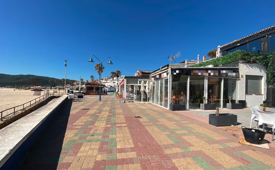 Paseo Marítimo de Getares.