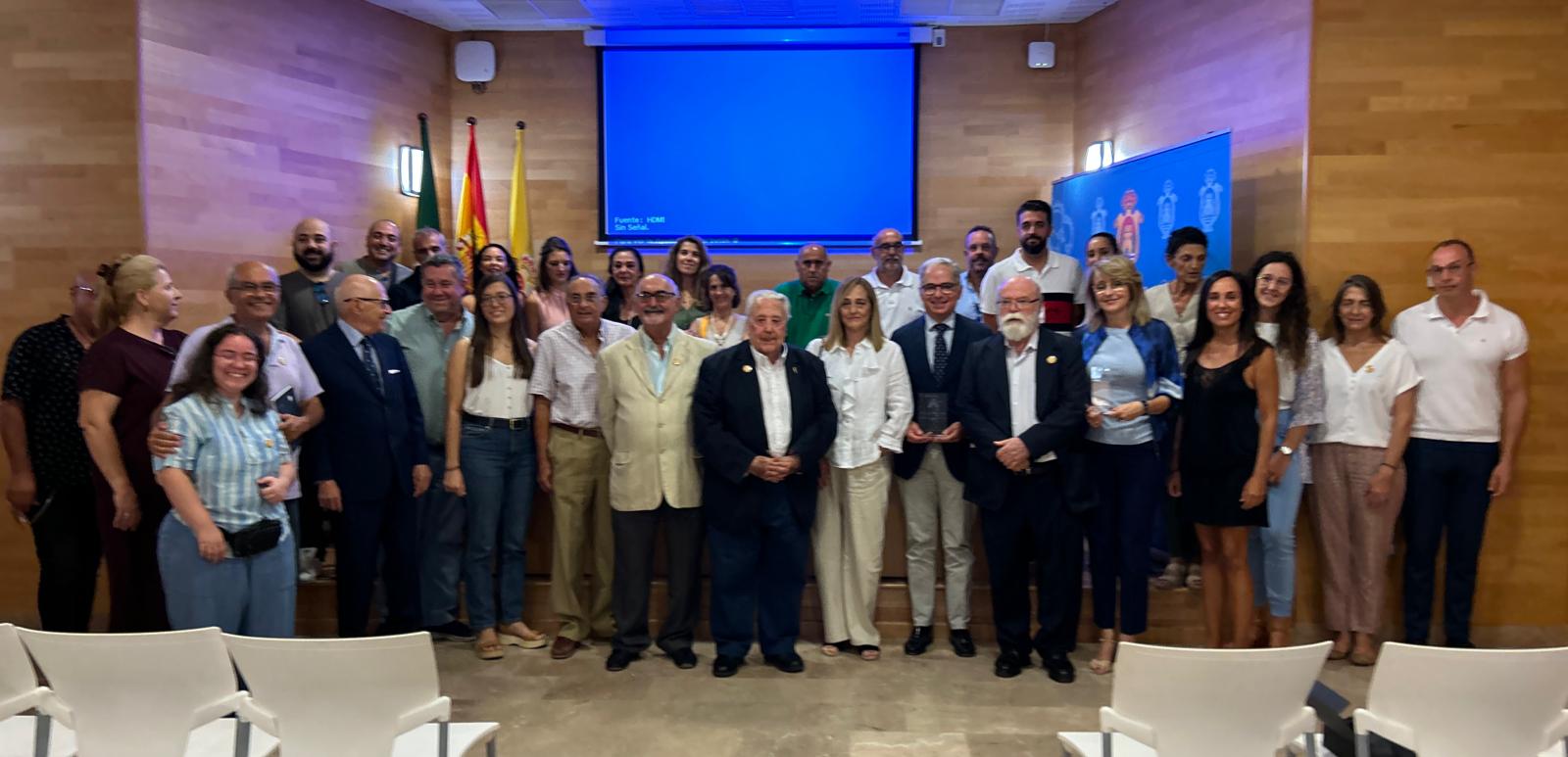 La asociación 'La Trocha' premia al Ayuntamiento de Algeciras por su labor en defensa de la cultura