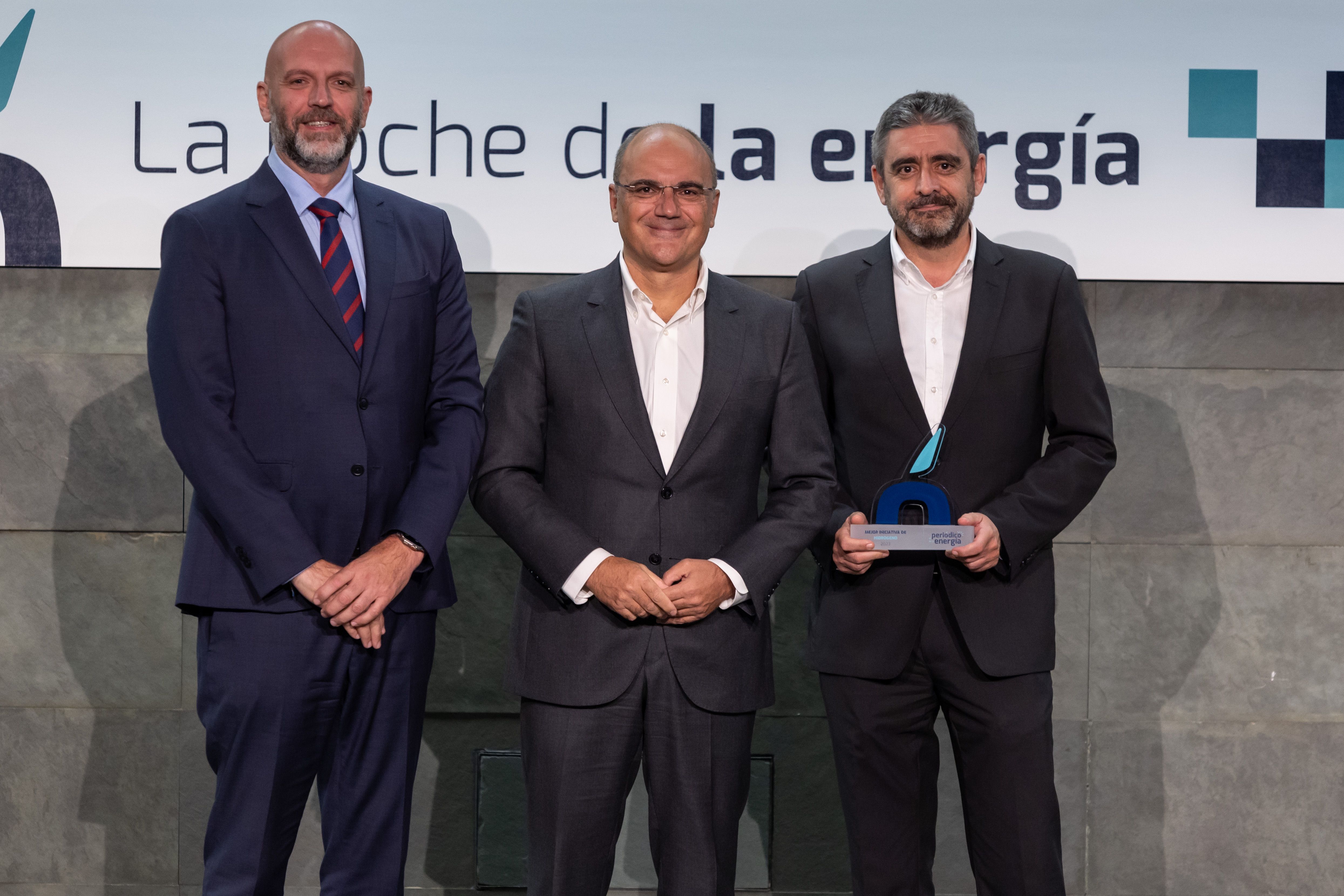Cepsa recoge el premio a la mejor iniciativa  de hidrogeno verde.