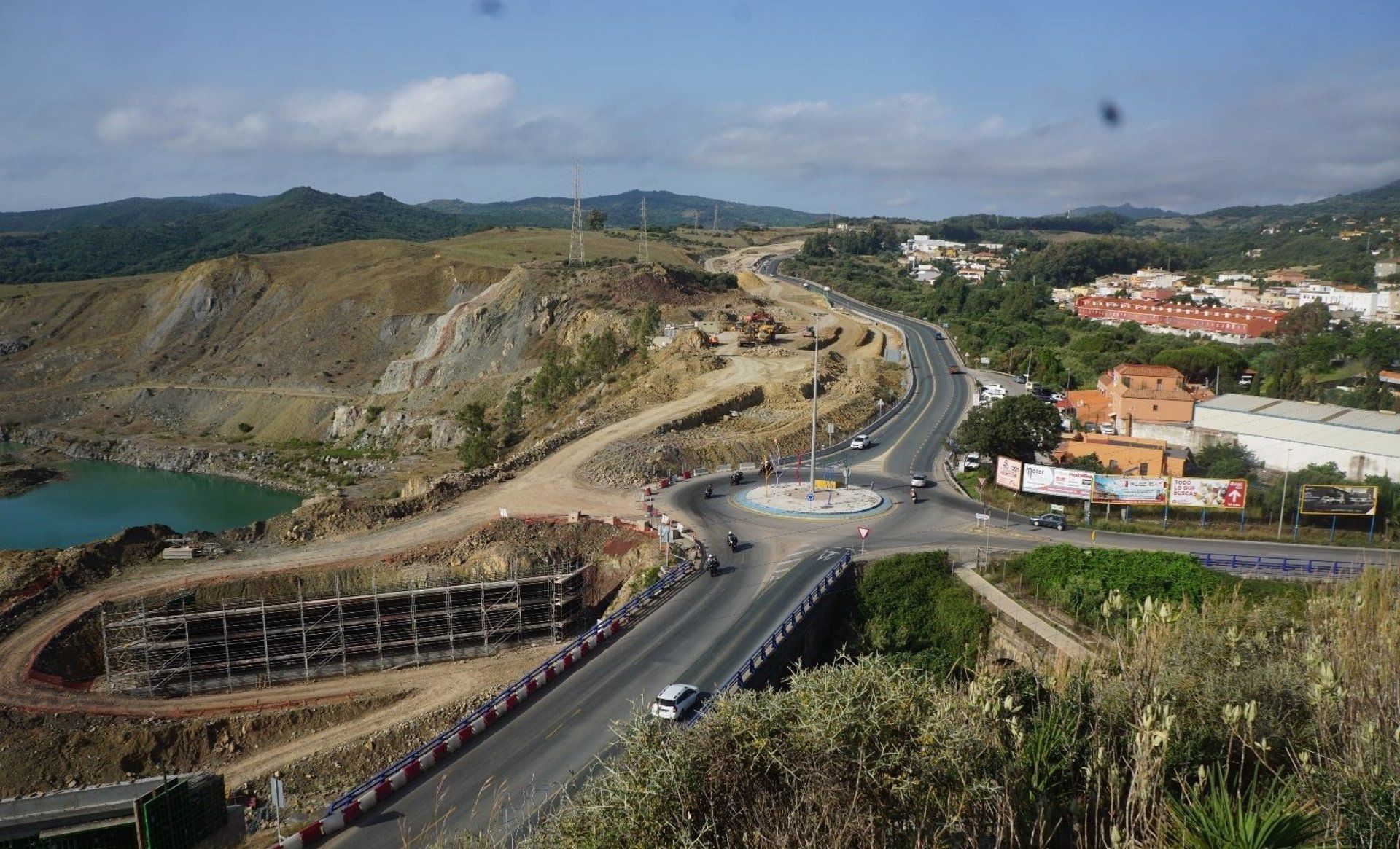 Verdemar afirma que el problema en la cantera de los Guijos en Algeciras no estriba sólo en la planta de asfalto