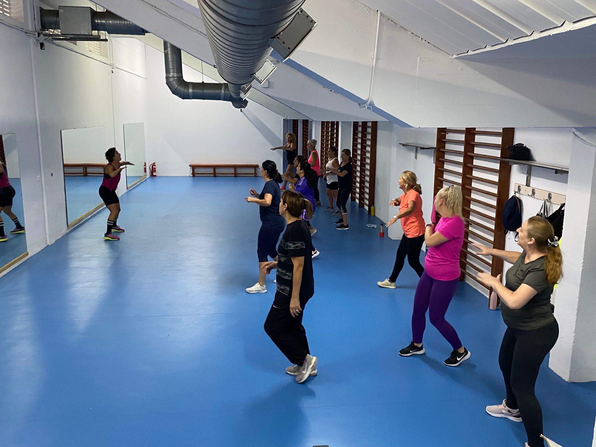 Comienza el programa de fitness en el Pabellón Municipal de Deportes.