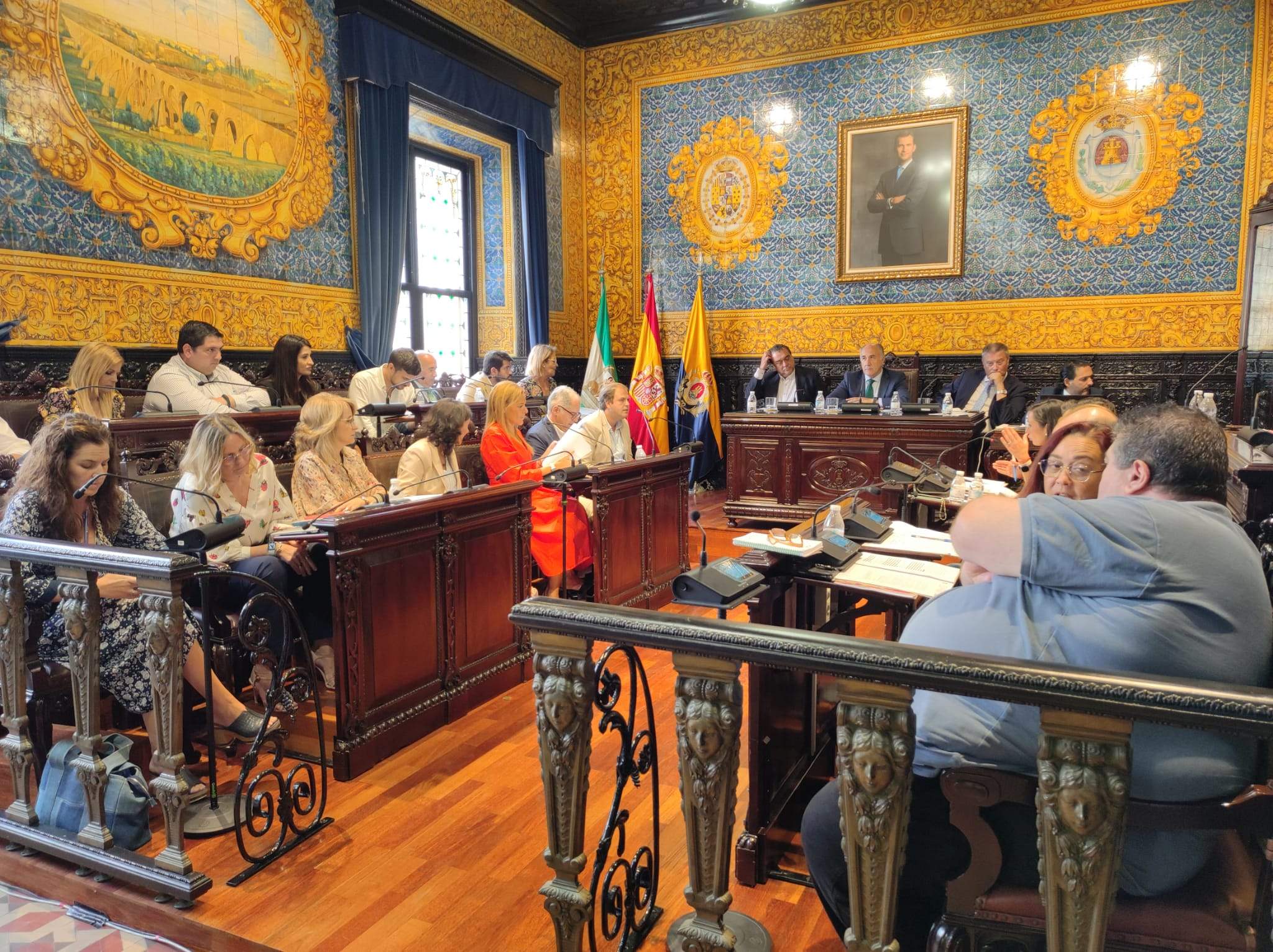 Un momento de un pleno en Algeciras, en archivo.