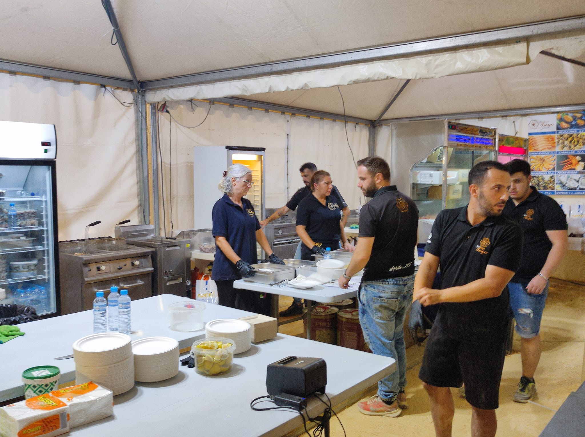 Las mejores imágenes de la feria del marisco y el pescaíto frito de Algeciras