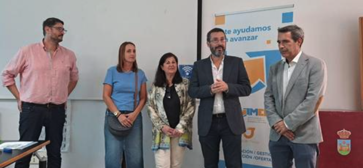 La UNED inicia en La Línea su séptima edición del Aula de Formación para mayores con 43 matriculaciones