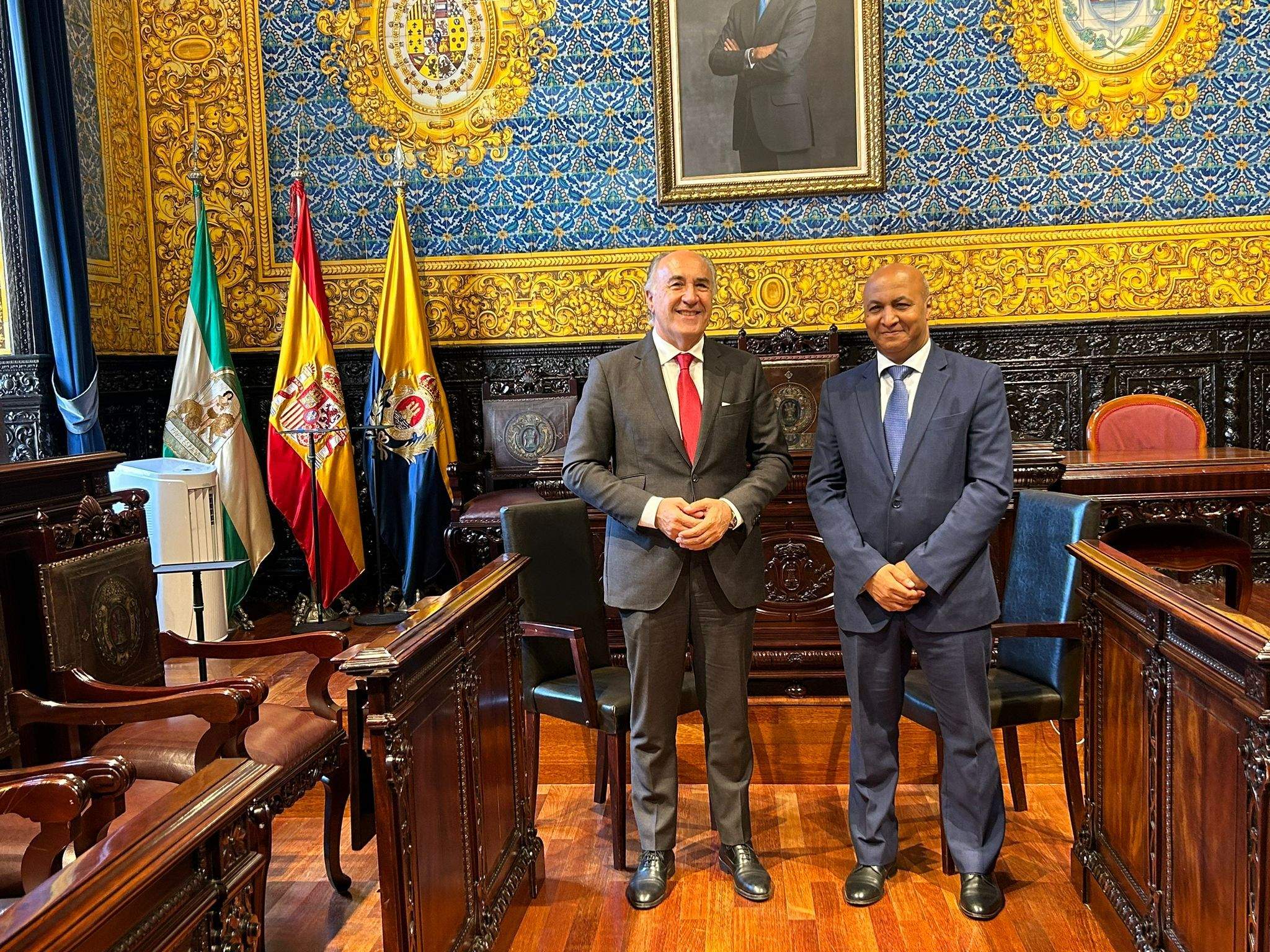 Landaluce recibe al nuevo cónsul general de Marruecos en Algeciras, Driss Soussi