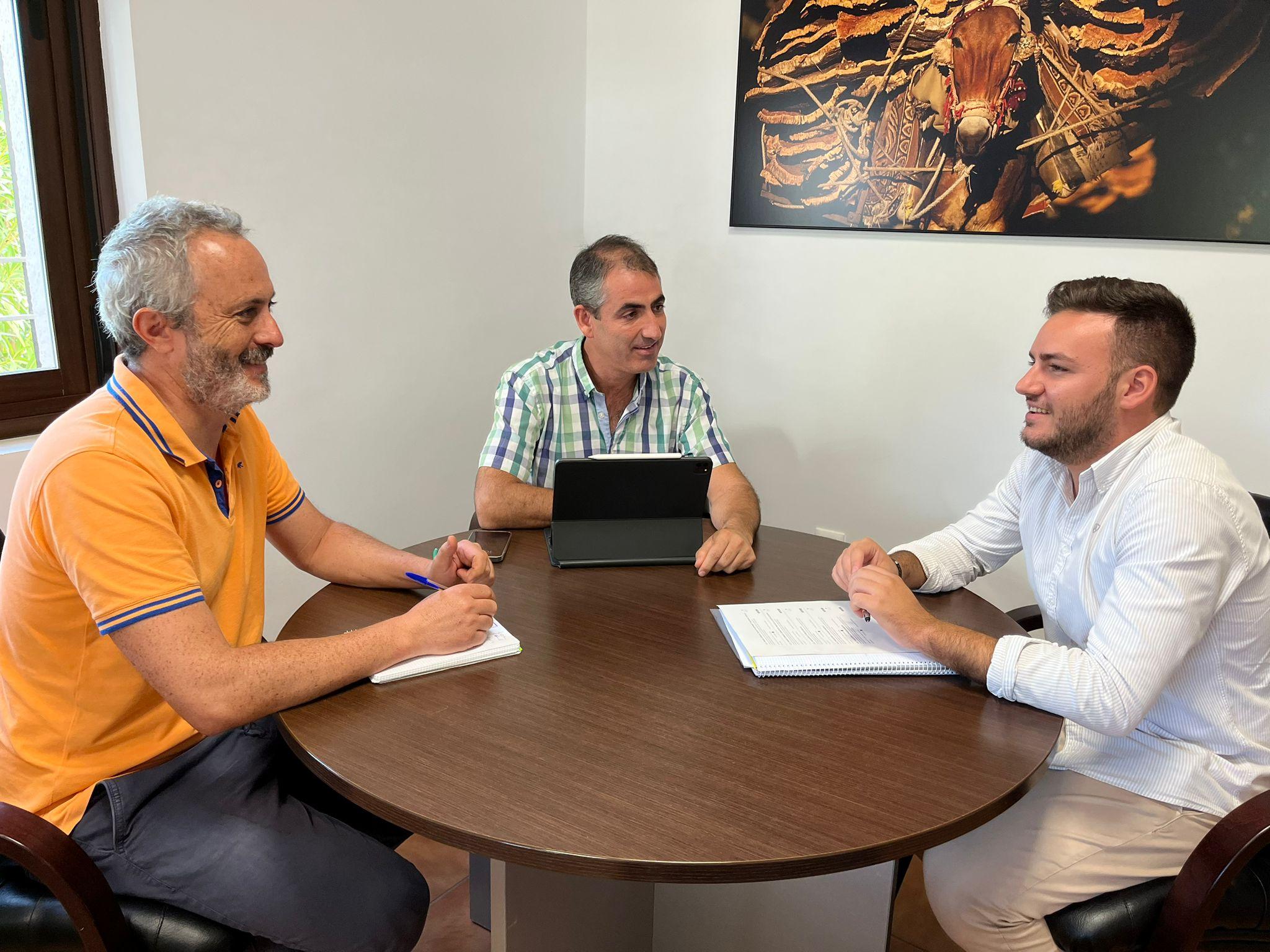 La finca La Almoraima oferta varios puestos de trabajo a través del Club de Trabajo de San Roque.