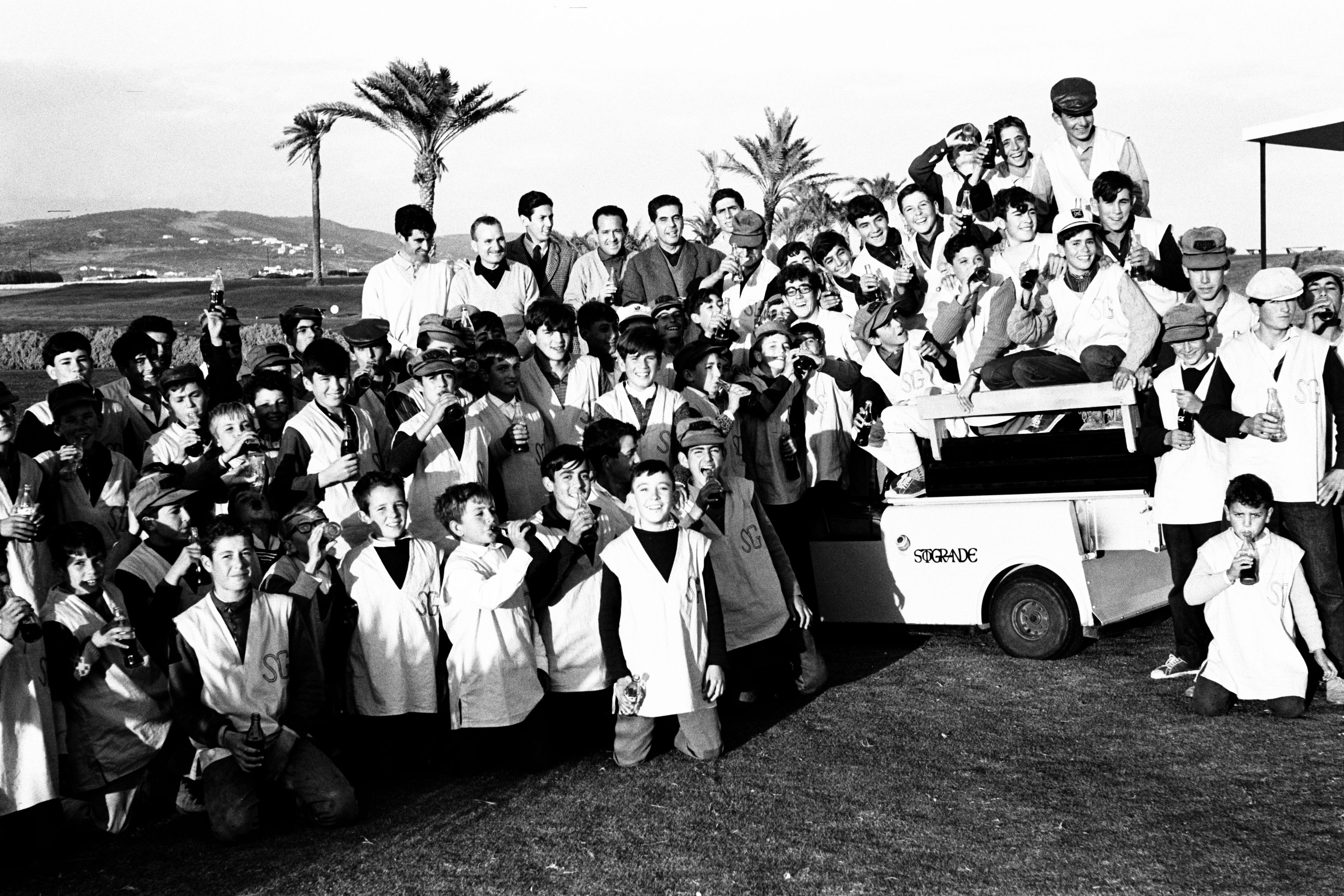 Grupo de caddies en los primeros años del Real Club de Golf Sotogrande/Foto: © Real Club de Golf Sotogrande