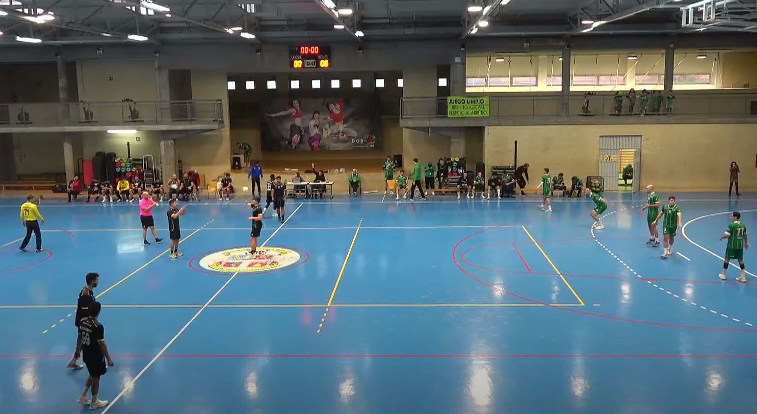 El BM Ciudad de Algeciras se 'ahoga en la orilla' en su visita al SAFA Madrid (27-26)