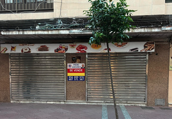 Local del Okay de la calle Ancha.
