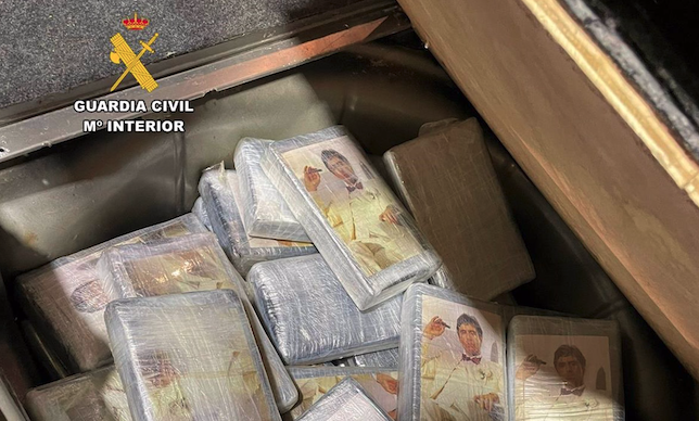 Intervienen 90 kilos de cocaína escondidos en un coche que salía del Puerto de Tarifa rumbo a Marruecos