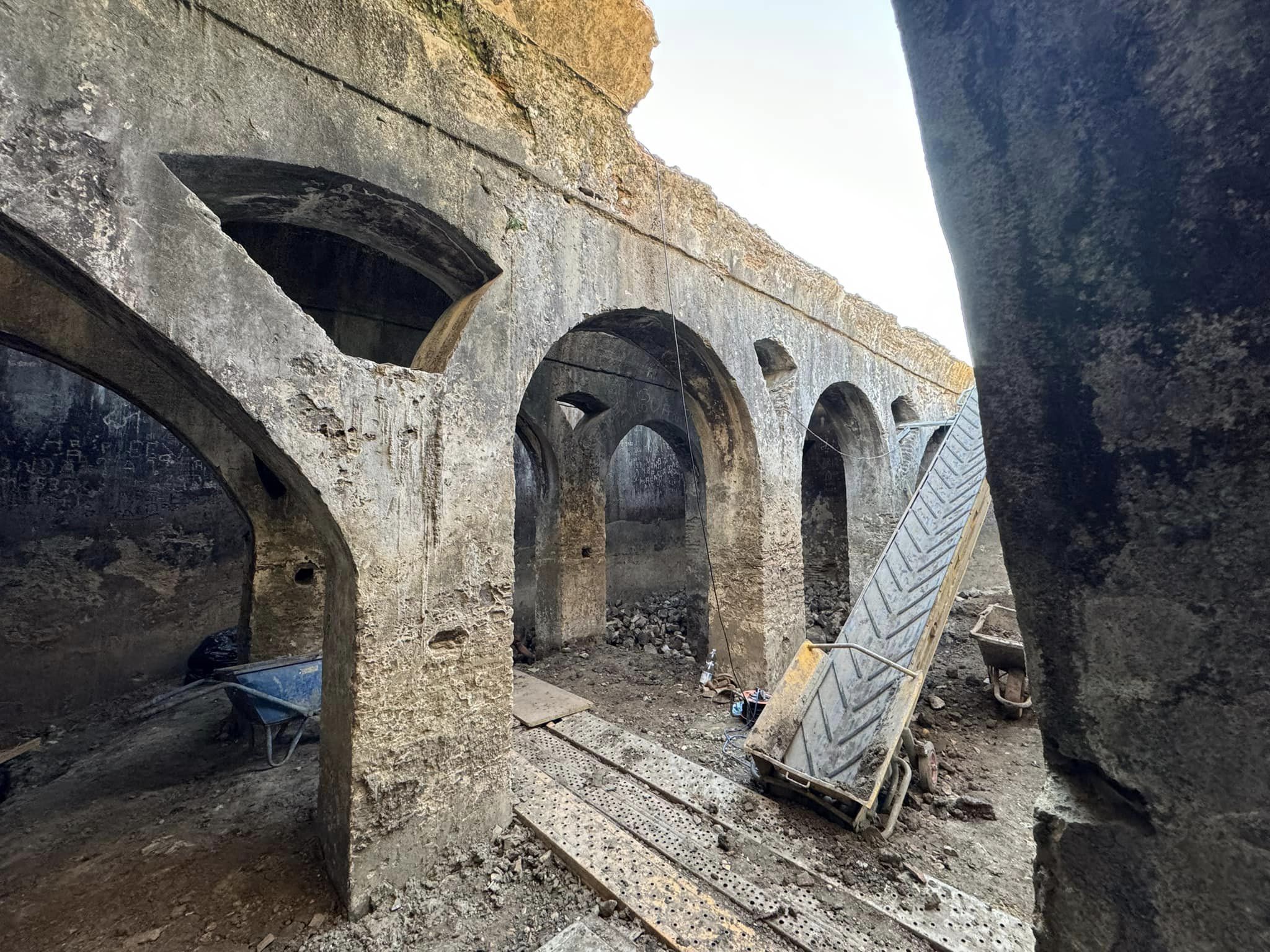 Jimena continúa los trabajos de excavaciones arqueológicas en el Aljibe del Castillo-Fortaleza