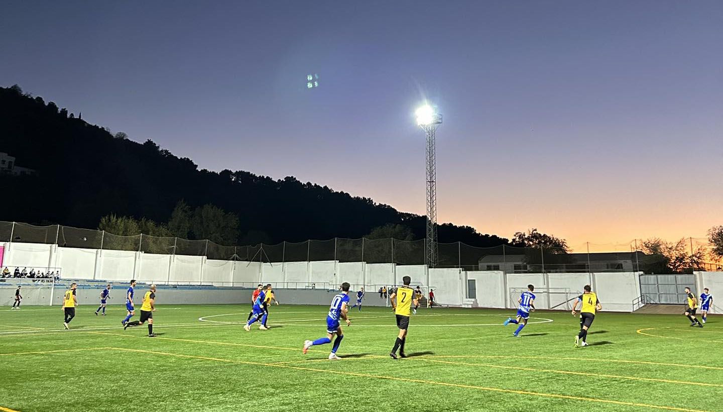 El Facinas CF sigue sin suerte y cosecha en Alcalá de los Gazules una nueva derrota (3-1)