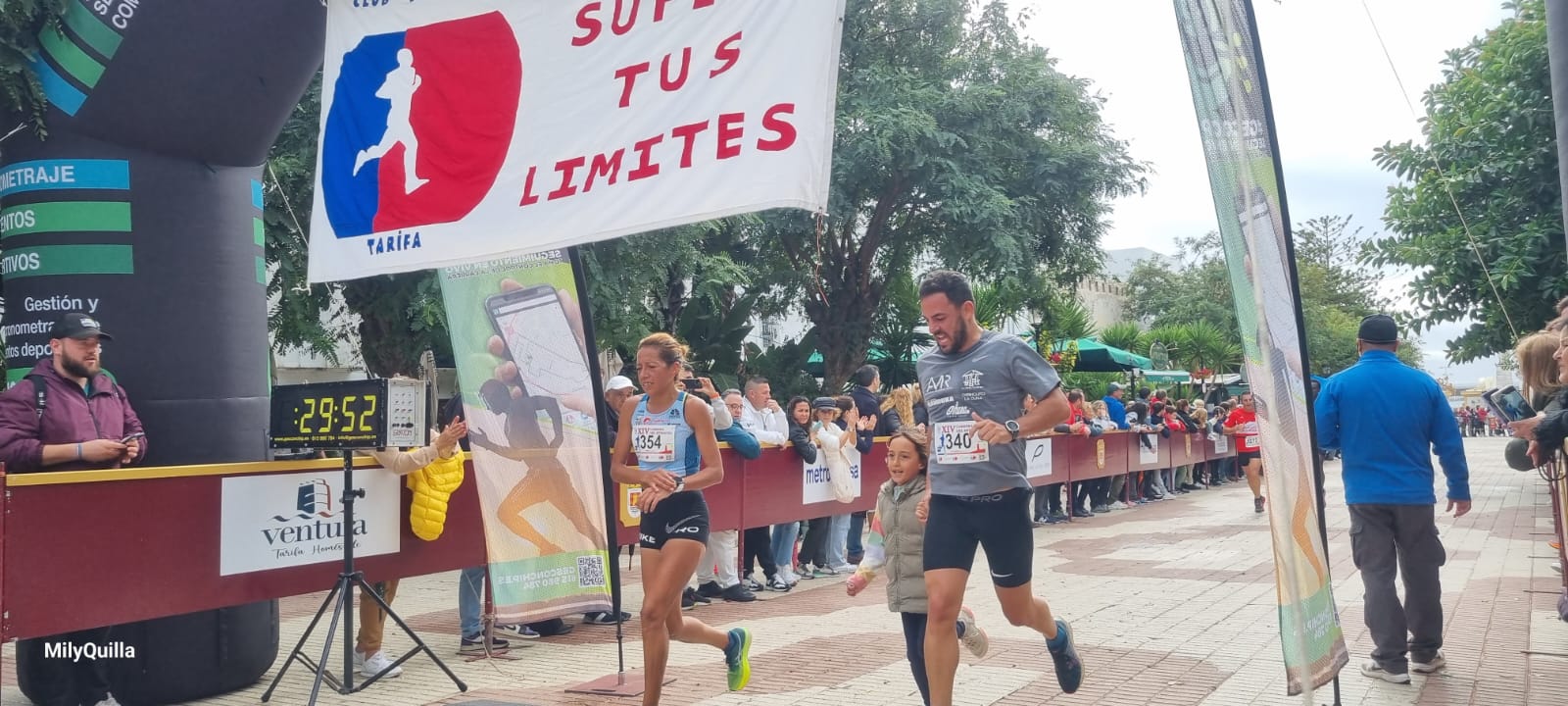 La Carrera del Estrecho 2023 'Amigos de Pepe Serrano' bate récord de participación.