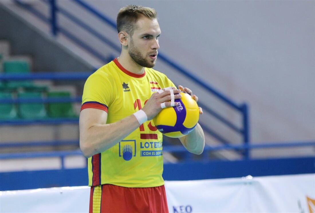 2022 andres villena seleccion 1