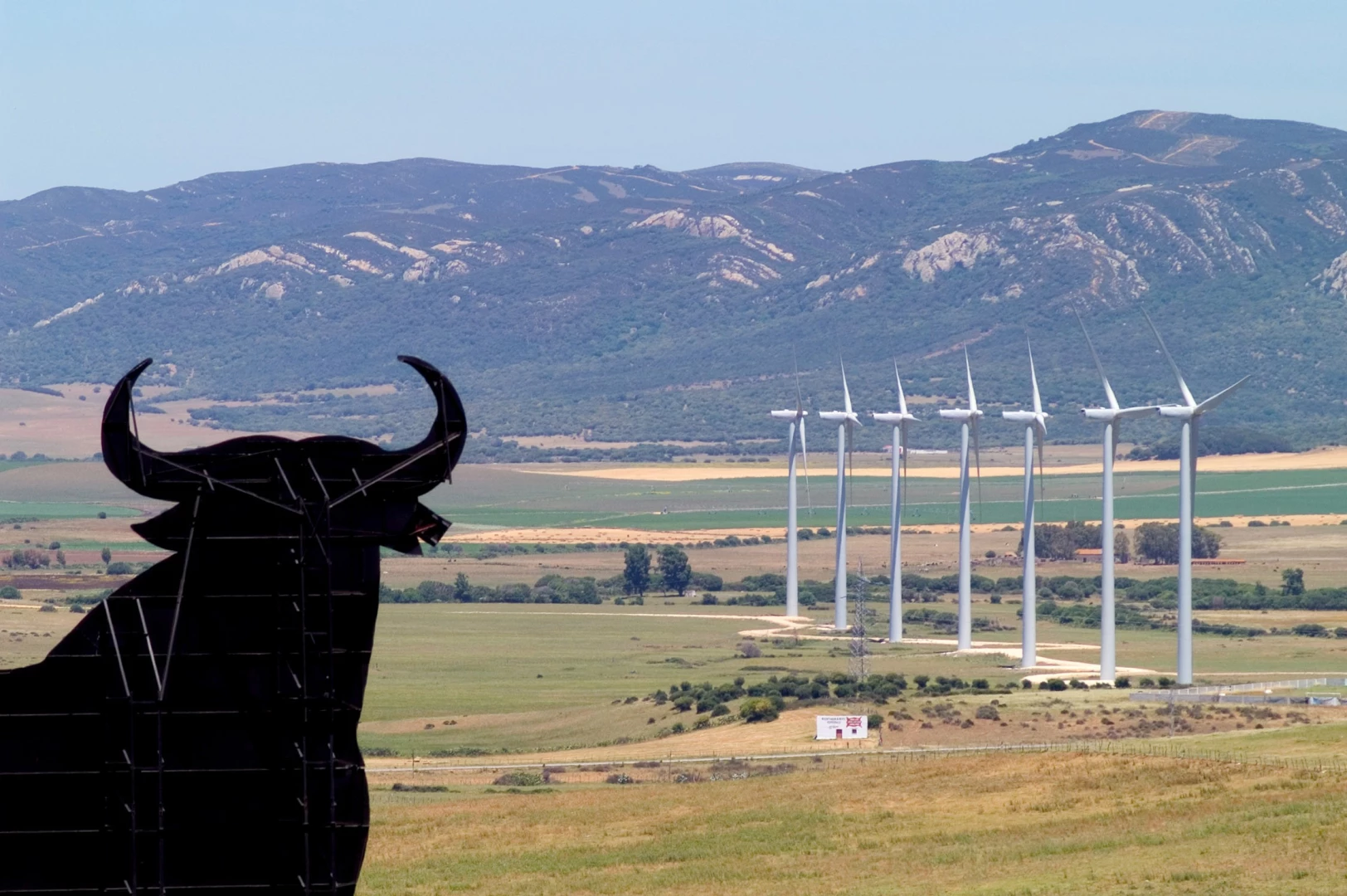 Un proyecto de almacenamiento de energía conectado con un parque eólico de Tarifa recibe 676.210 euros del Gobierno . Foto: Enerfín. 