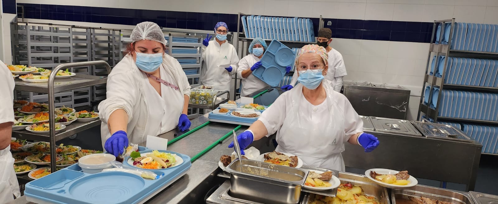 Menú de Reyes para los pacientes ingresados en el Hospital de La Línea. Foto: Área de Gestión Sanitaria Campo de Gibraltar Este.
