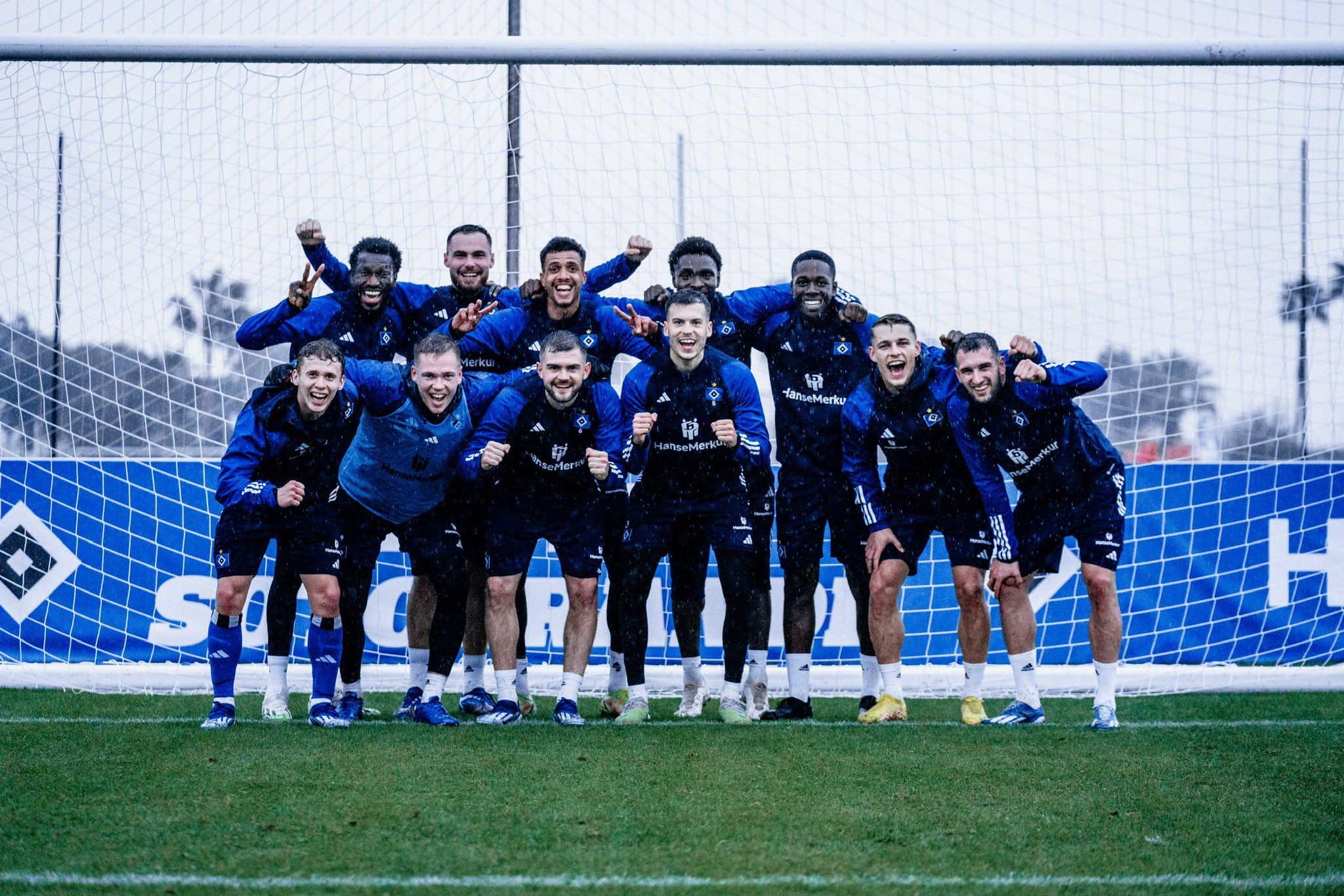 Jugadores del Hamburgo SV, tras un entrenamiento en tierras malagueñas