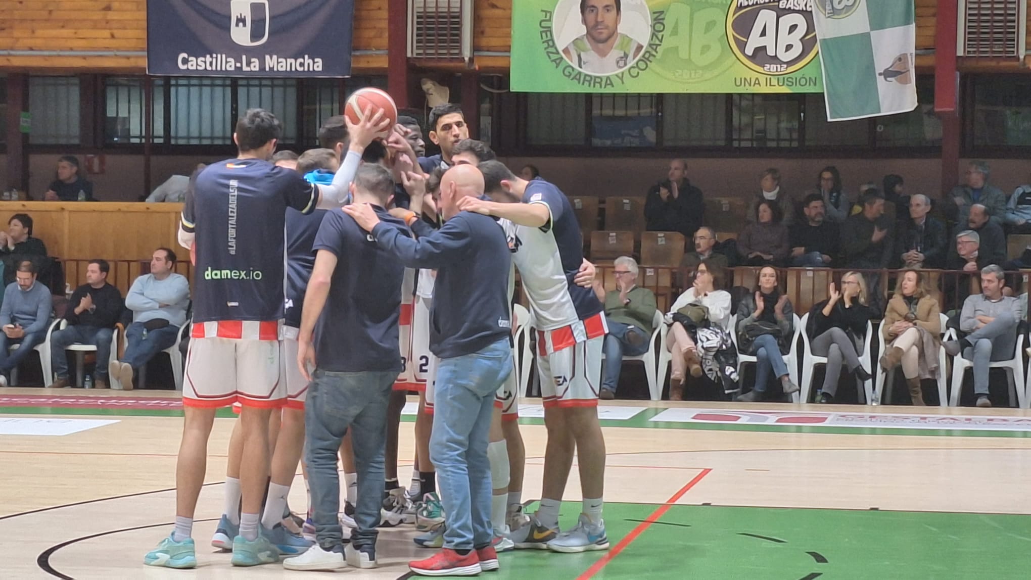 UDEA paga en Albacete su mal primer tiempo para encajar una nueva derrota (73-64)