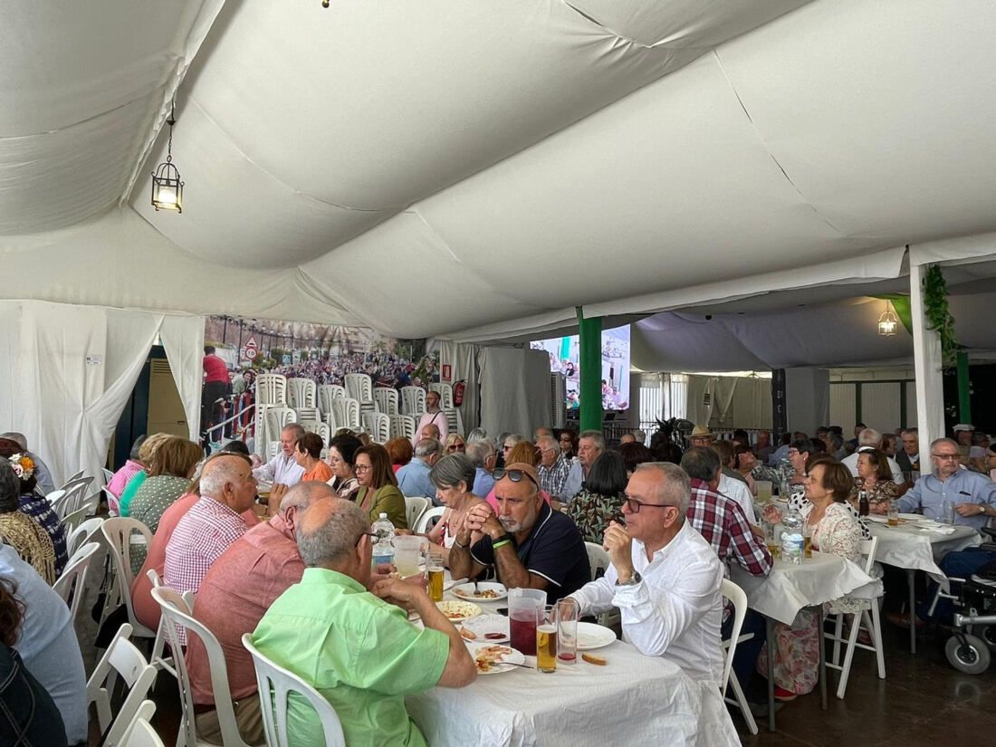 Almuerzo Tercera Edad 2