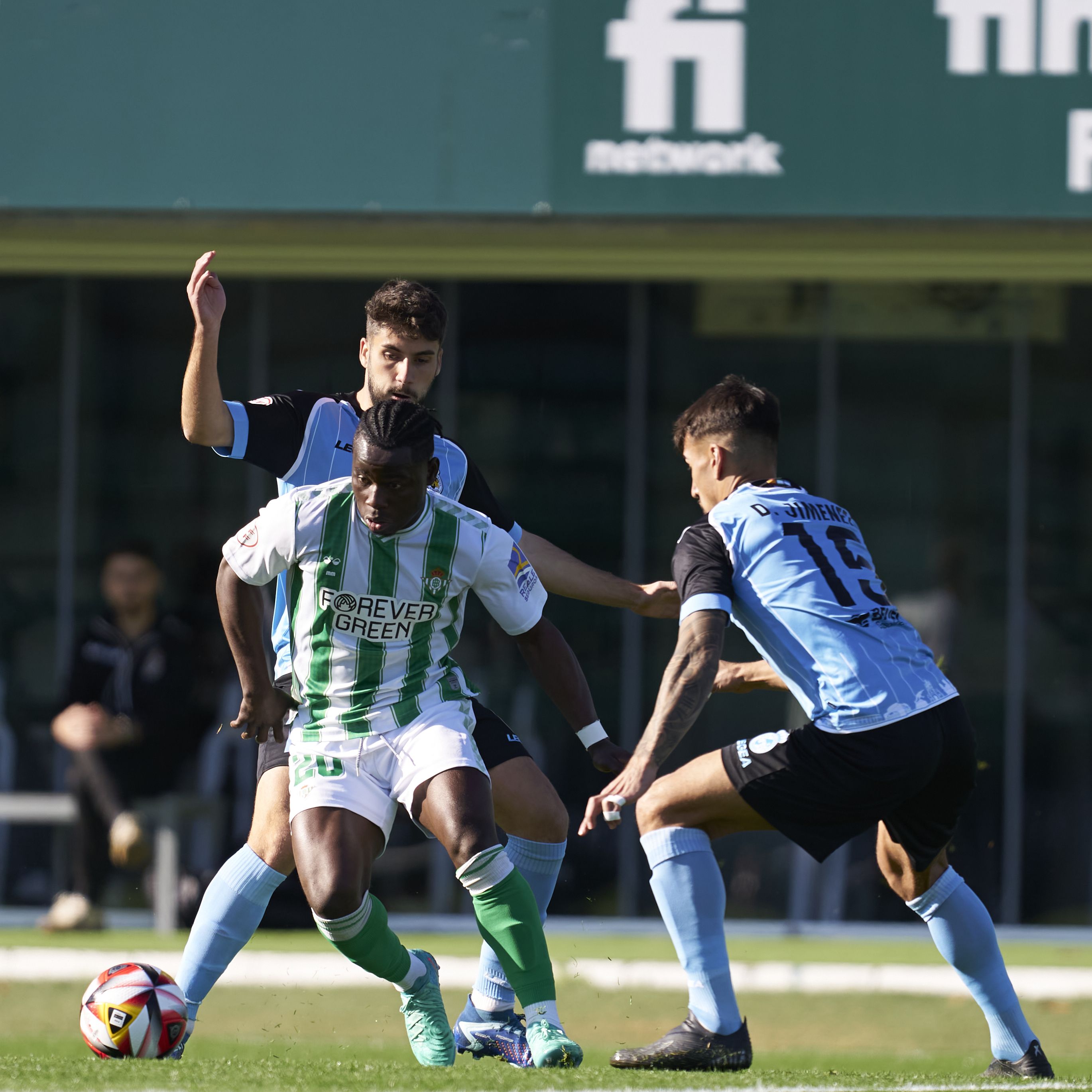 La RB Linense no ha podido remontar esta vez frente al Betis Deportivo/Foto: Betis Cantera