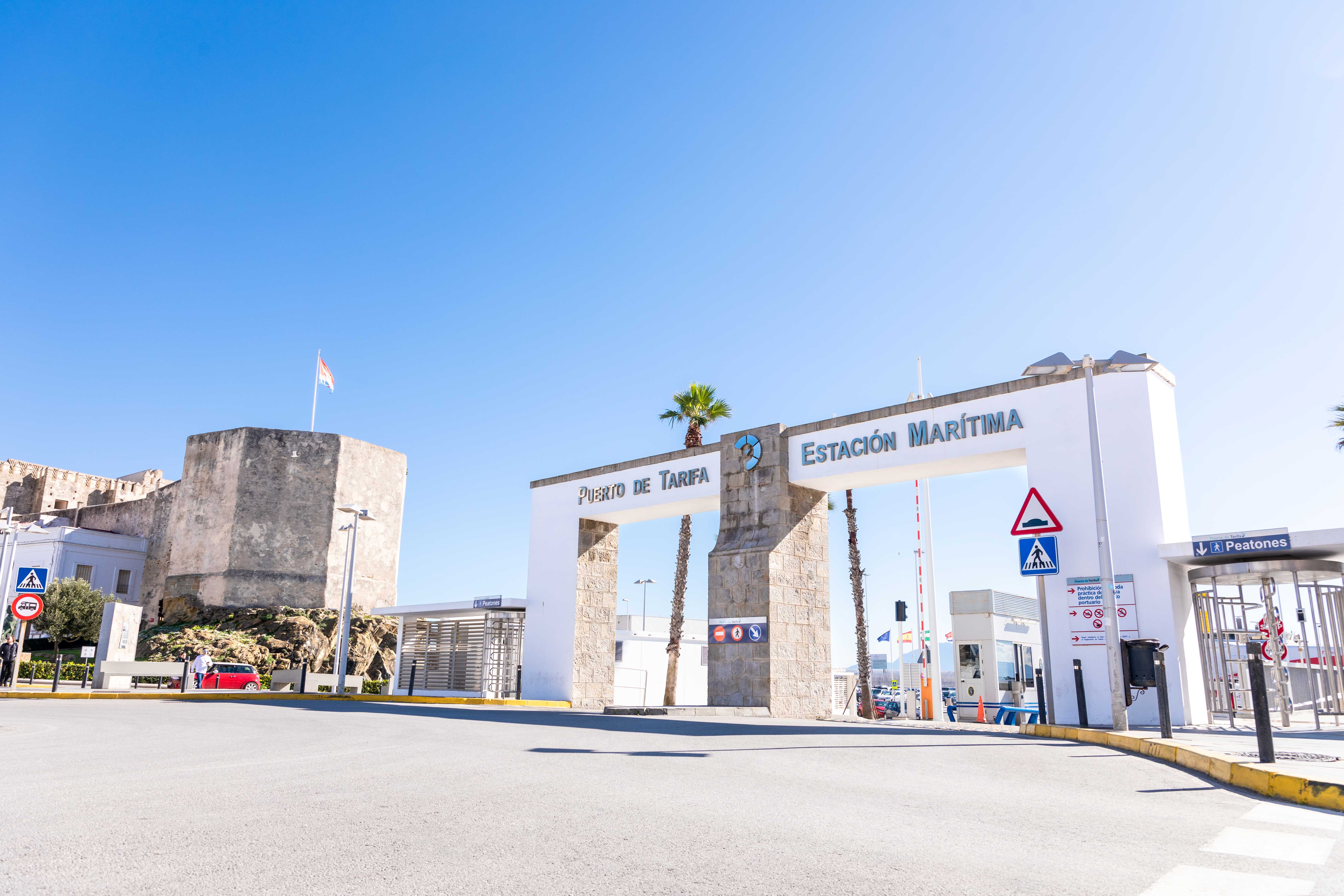 Entrada al Puerto de Tarifa.