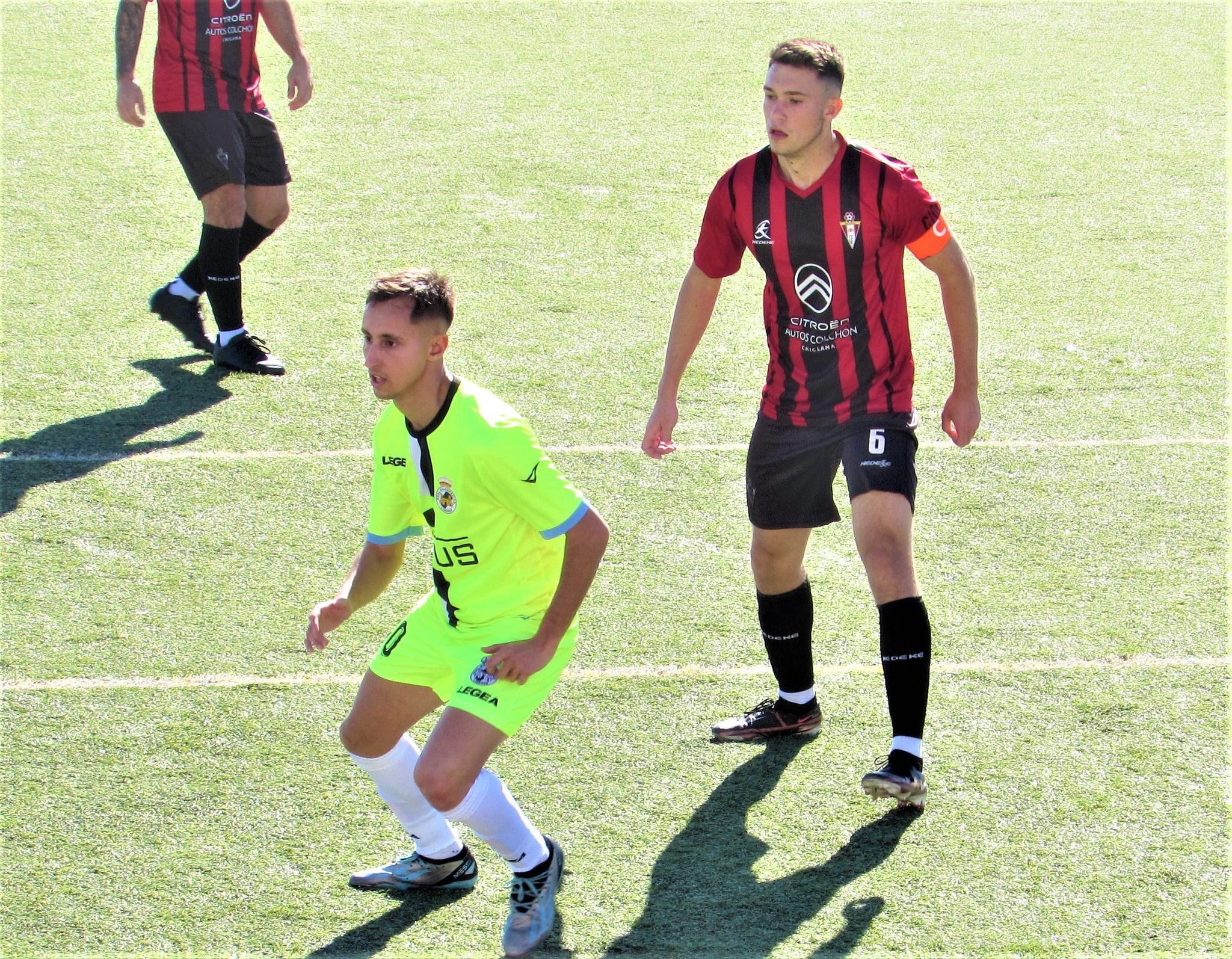 Un 'gol fantasma' en el 90' deja a la RB Linense B sin la victoria ante el Chiclana Industrial