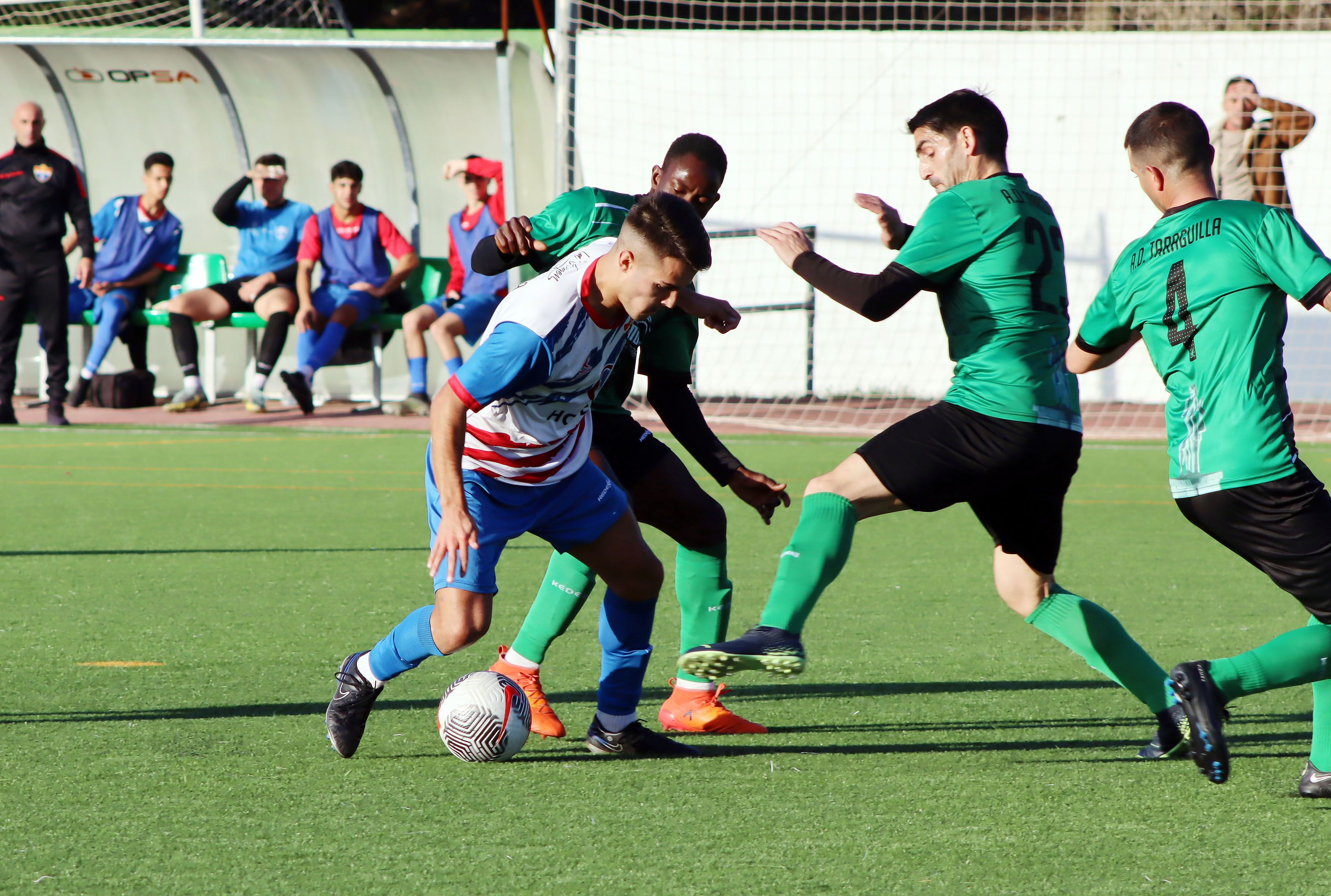 La UD Tarifa asalta el 'Hermanos García Mota' (0-3) en un choque con mucha polémica/Foto: AXEL S.C.