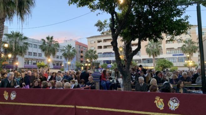 Las sillas para ver la Semana Santa de Algeciras, a la venta a partir del 26 de marzo.