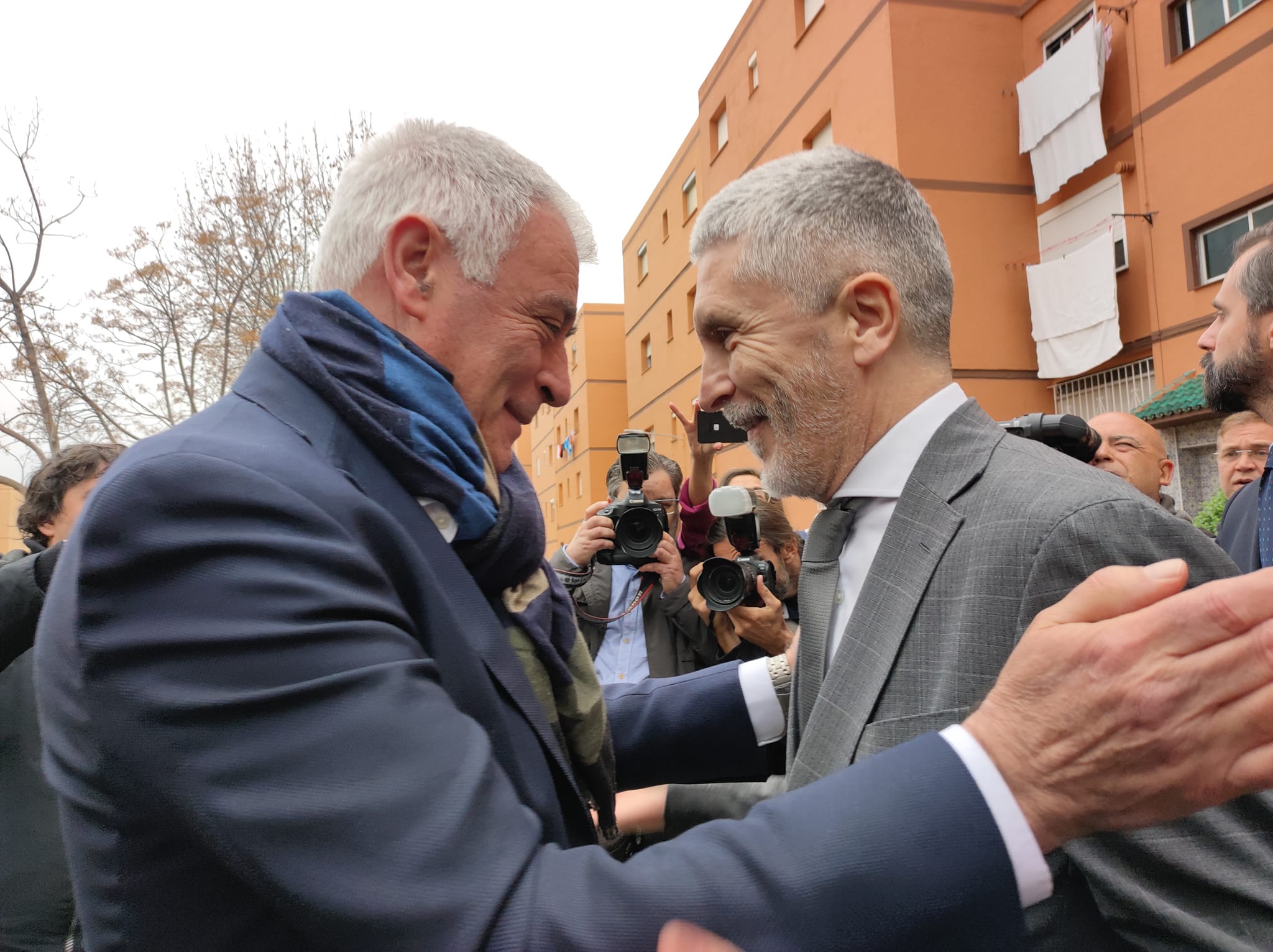 Colectivos contra la droga y vecinos de la zona Sur se reúnen con el ministro del Interior Fernando Grande-Marlaska. Foto: Sandra Domínguez para 8Directo.