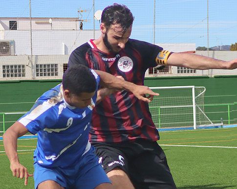 La UD Castellar levanta un 3-1 ante La Rock en Palmones