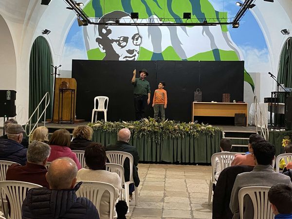 Show de magia, actividad en el marco de las Jornadas Culturales Andaluzas.