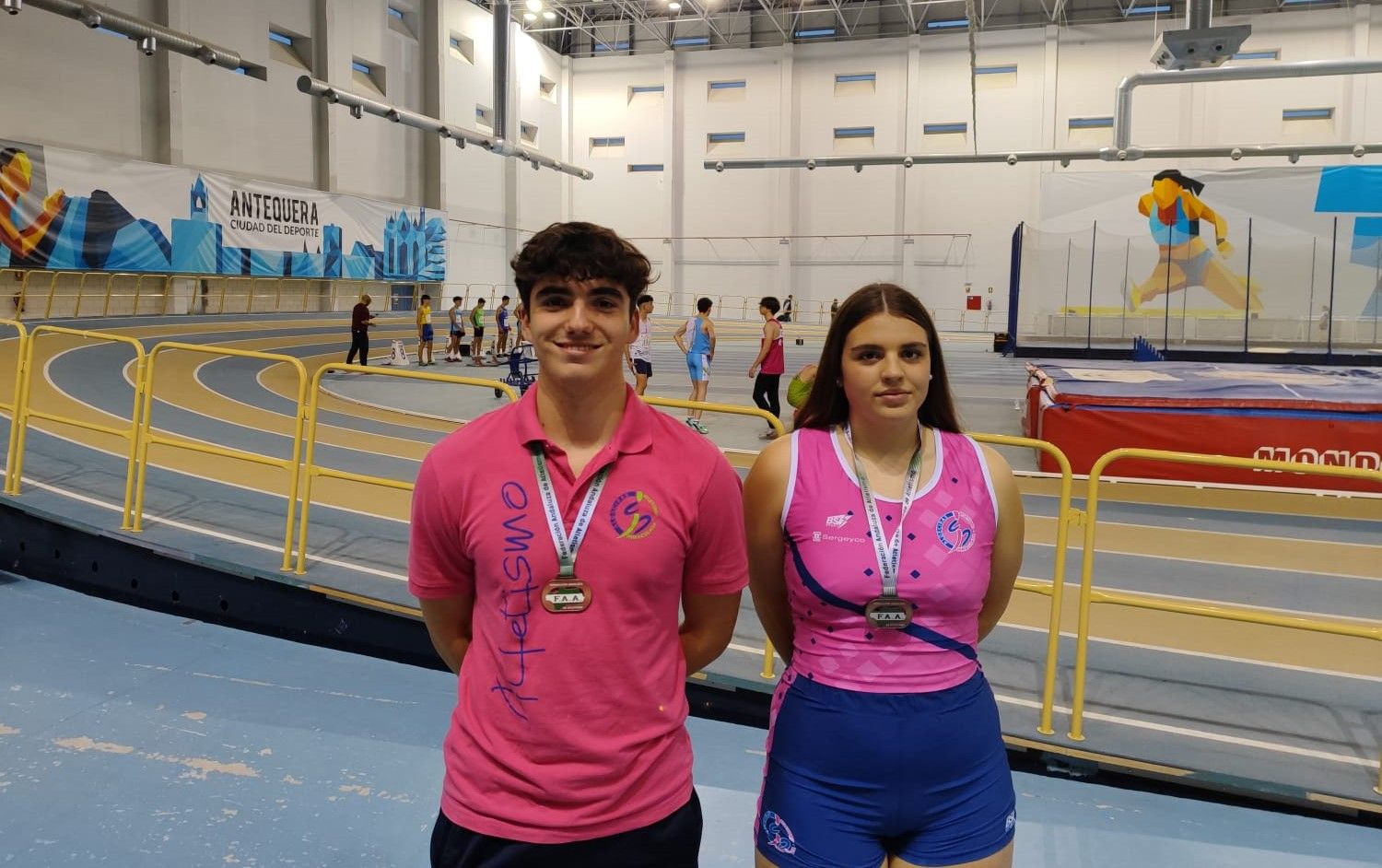 Una plata y un bronce de 'Peso' para el CA La Inmaculada en el Andaluz Sub-16
