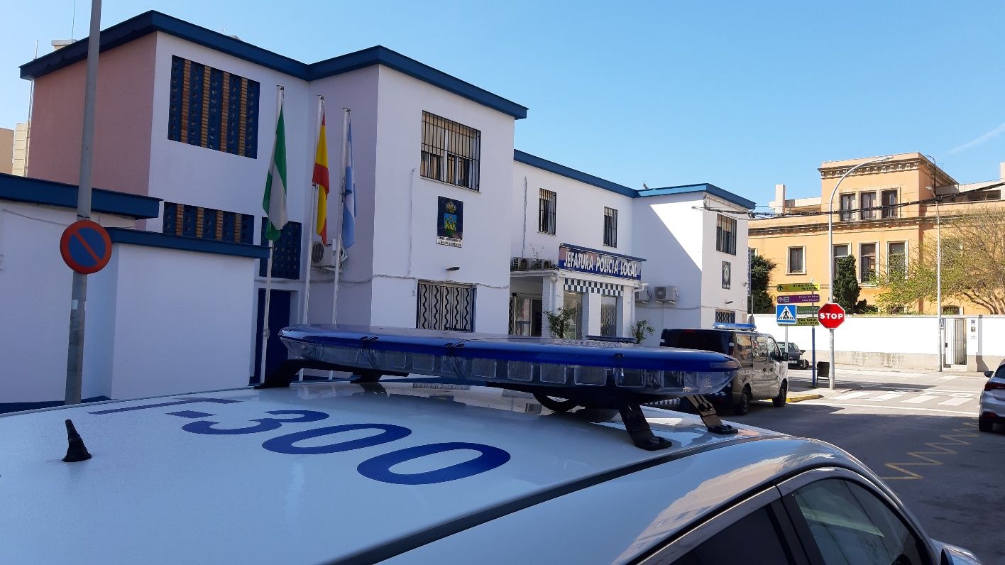 Jefatura Policía Local La Línea. Dispositivo especial de la Policía Local de La Línea a partir de la tarde de Nochevieja.