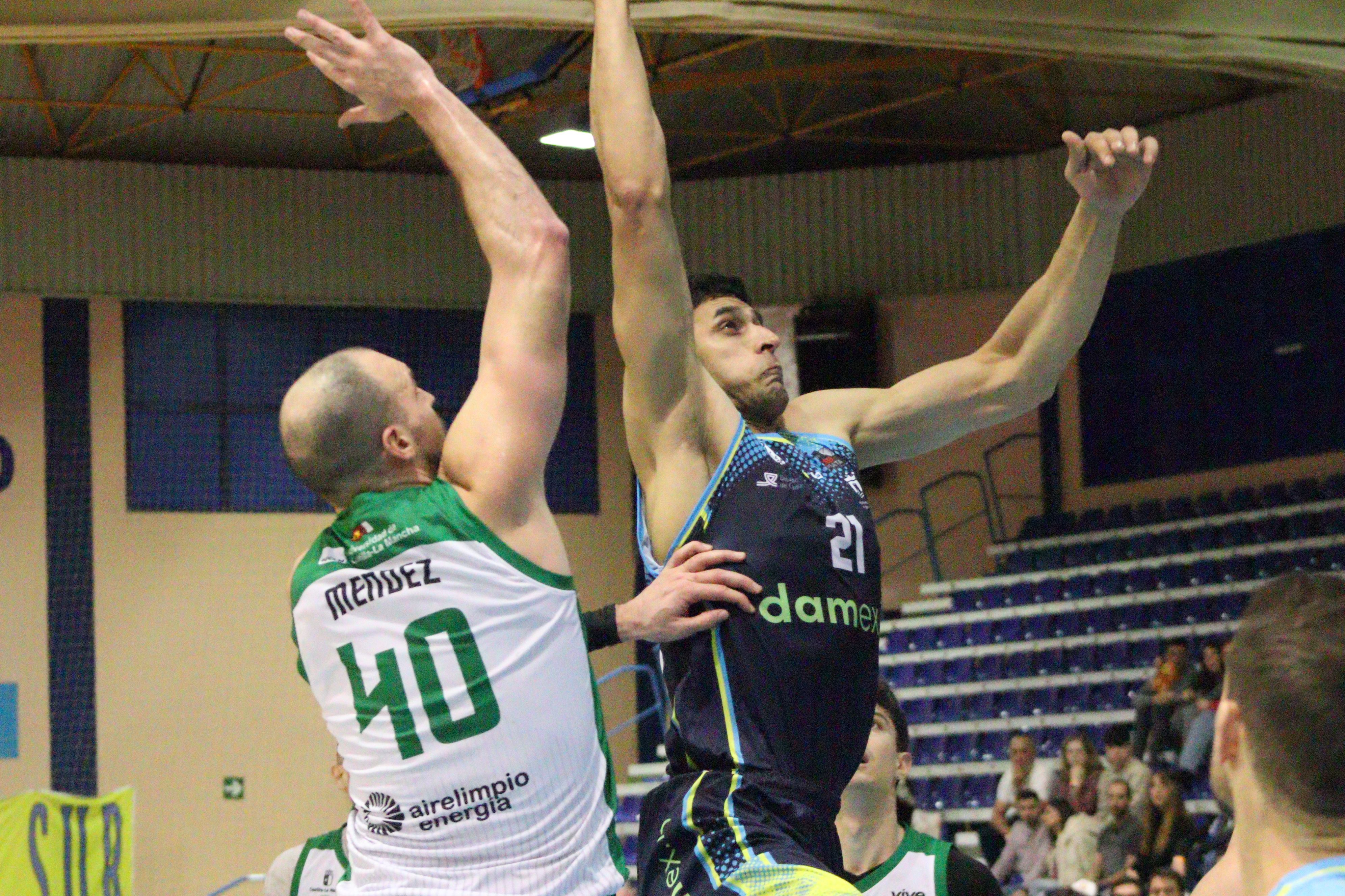 Un mal segundo cuarto 'noquea' a Damex UDEA Algeciras en su visita a Amorebieta (90-68)