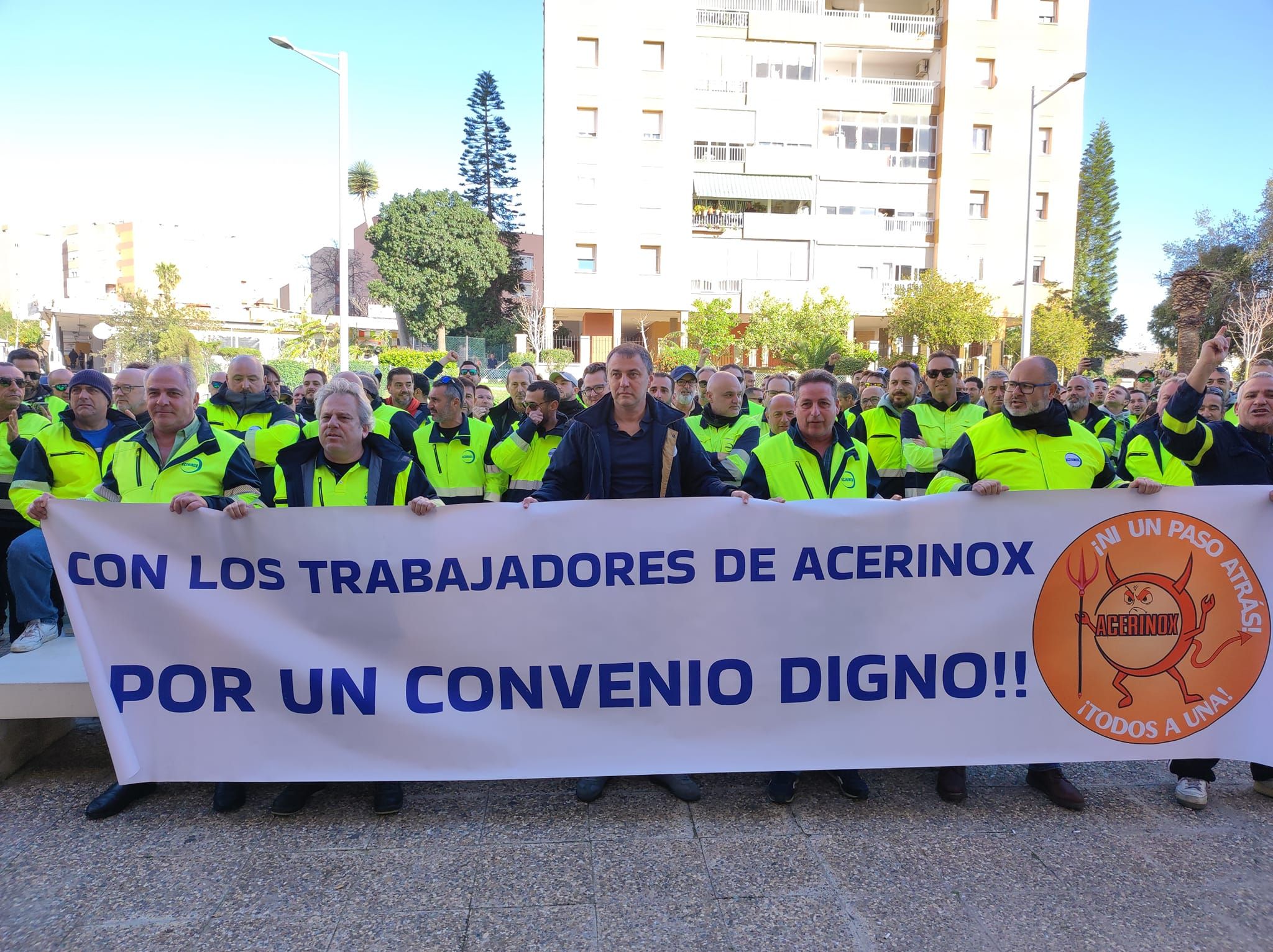 Trabajadores de Acerinox, en una de las acciones de protesta.