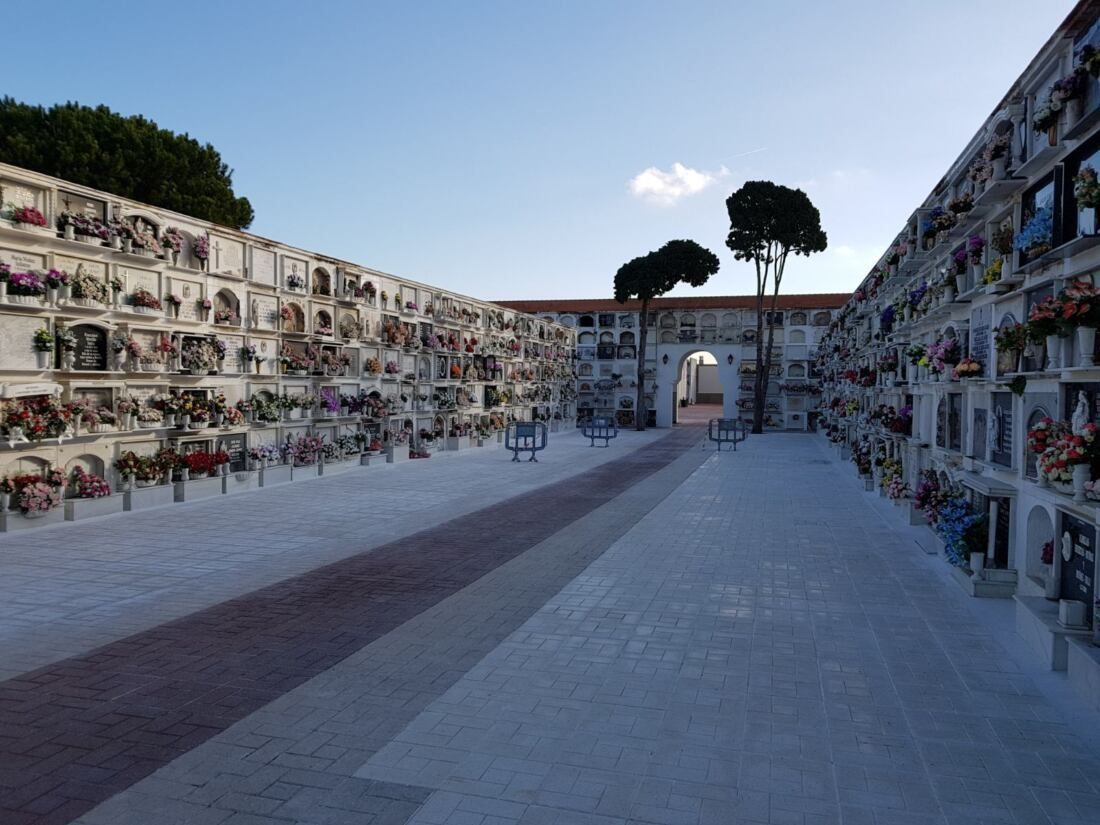 Cementerio-La-Línea