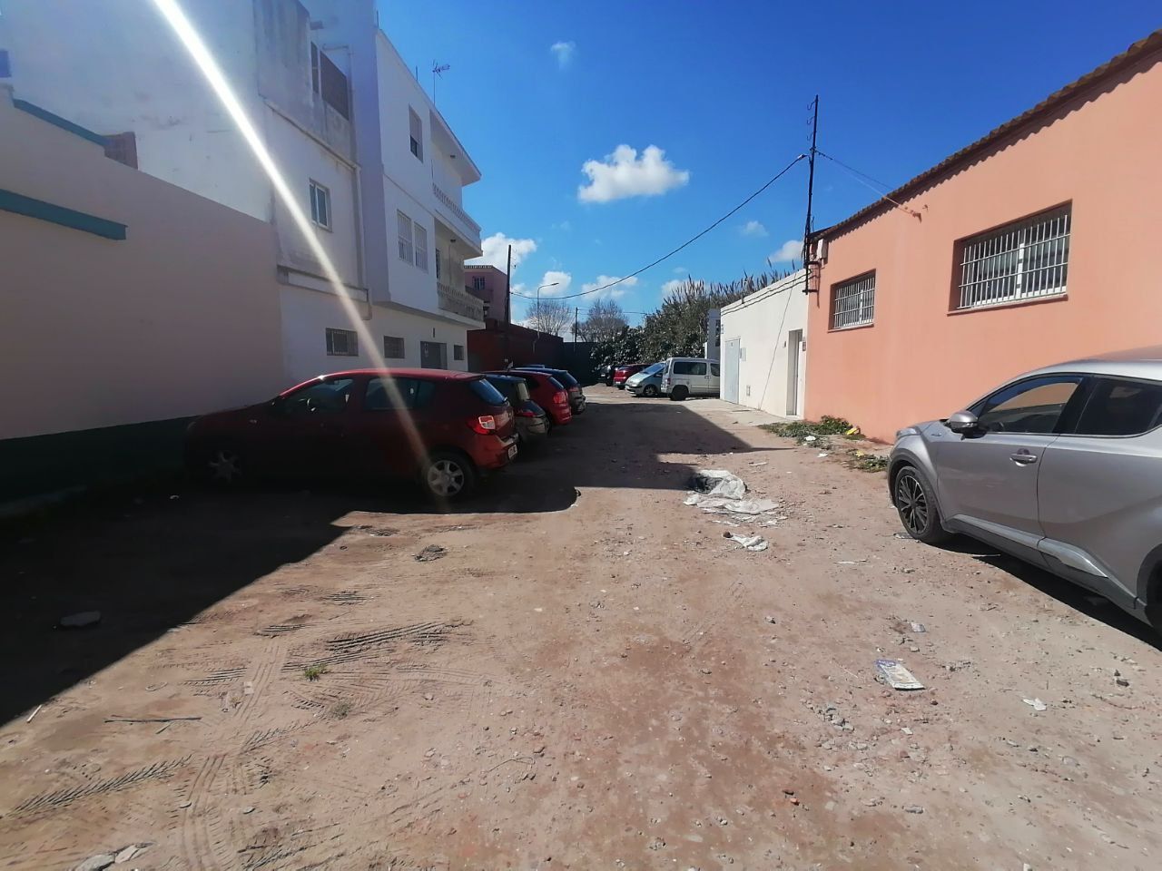 Vecinos de San Pedro denuncian "el mal estado" de las calles Pardo Bazán, Turia y Murillo.