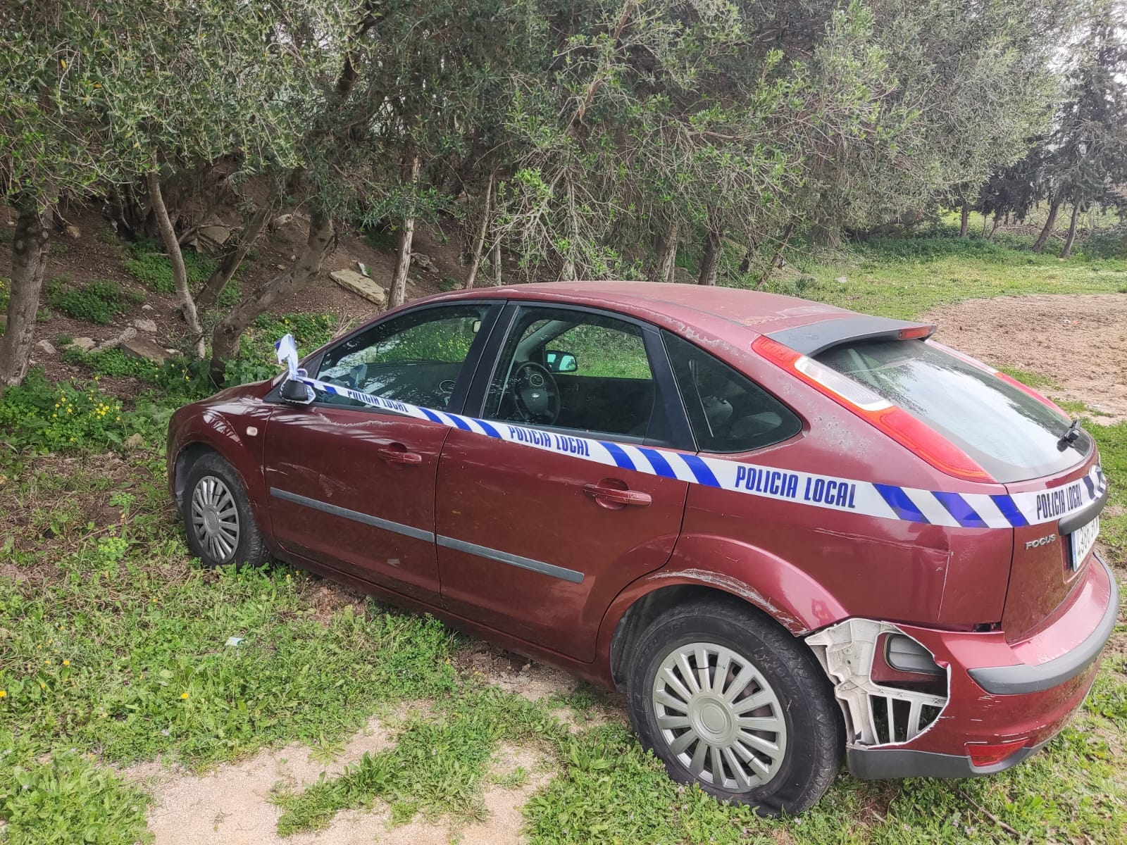 La Policía Local de Jimena recupera dos vehículos robados 