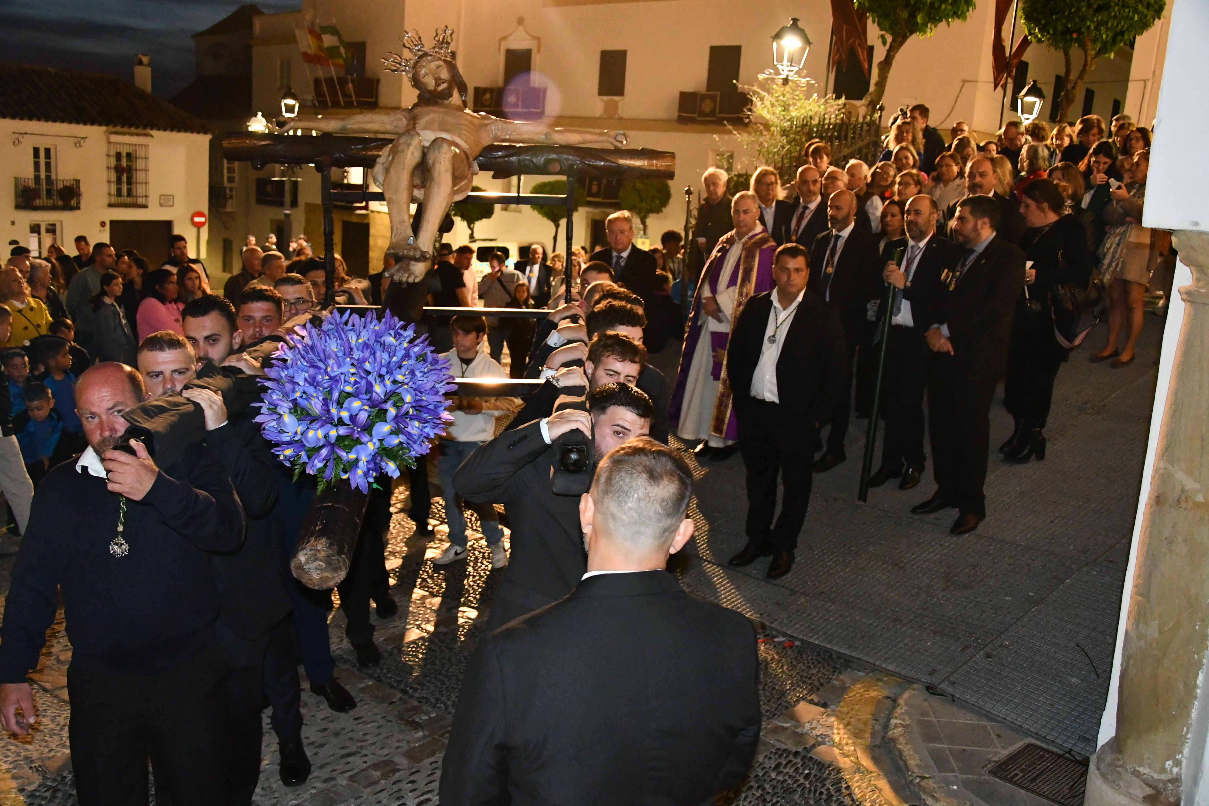 Viernes de Dolores en San Roque: Vía Crucis en el casco y Campamento.
